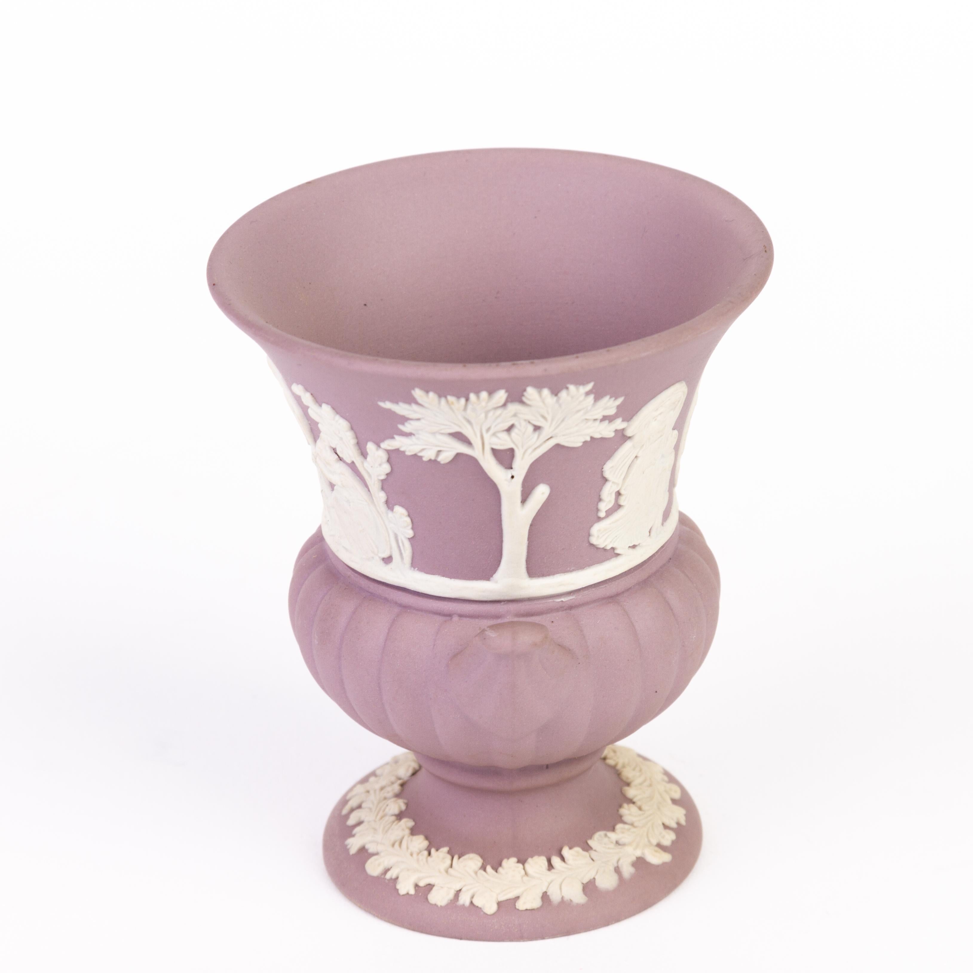 From a private collection.
Free international shipping.
Wedgwood Lilac Jasperware Neoclassical Urn Vase 