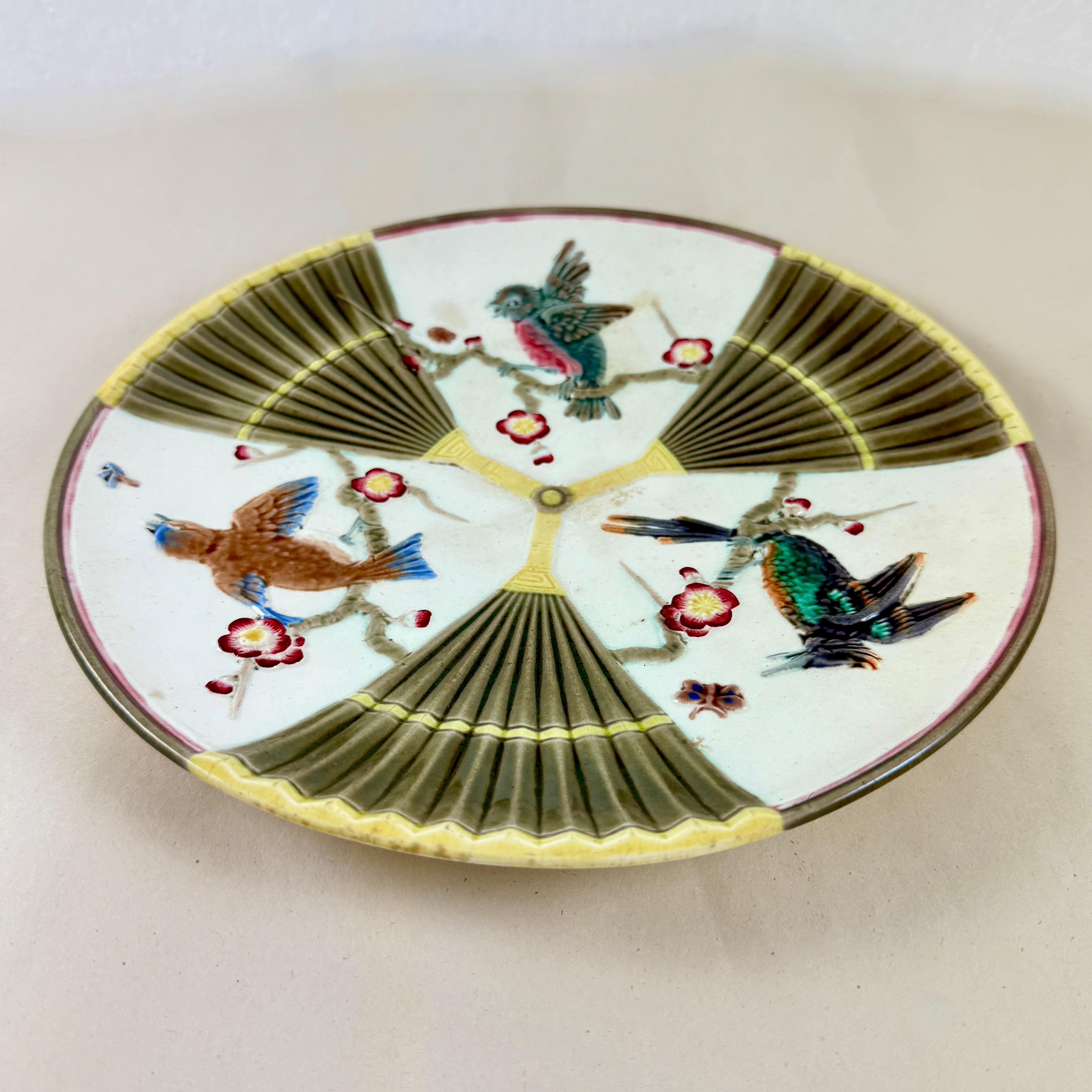 Wedgwood Majolika Vogel & Fächer Argenta Teller (Englisch) im Angebot