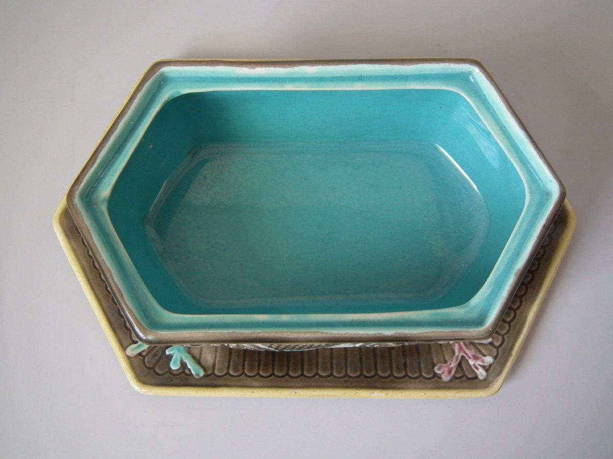 Wedgwood Majolica Boat and Fish Sardine Dish In Good Condition In Chelmsford, Essex