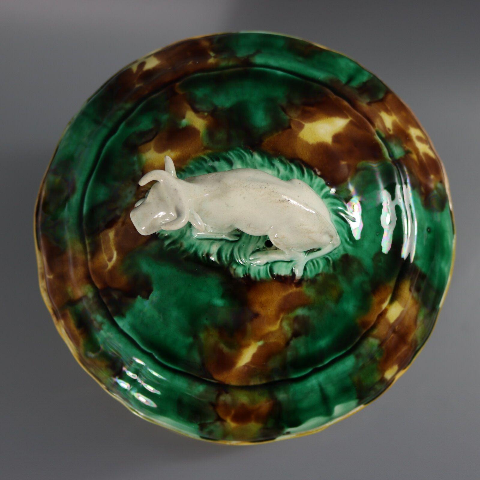 Wedgwood Mayólica Vaca Quesera en venta 5