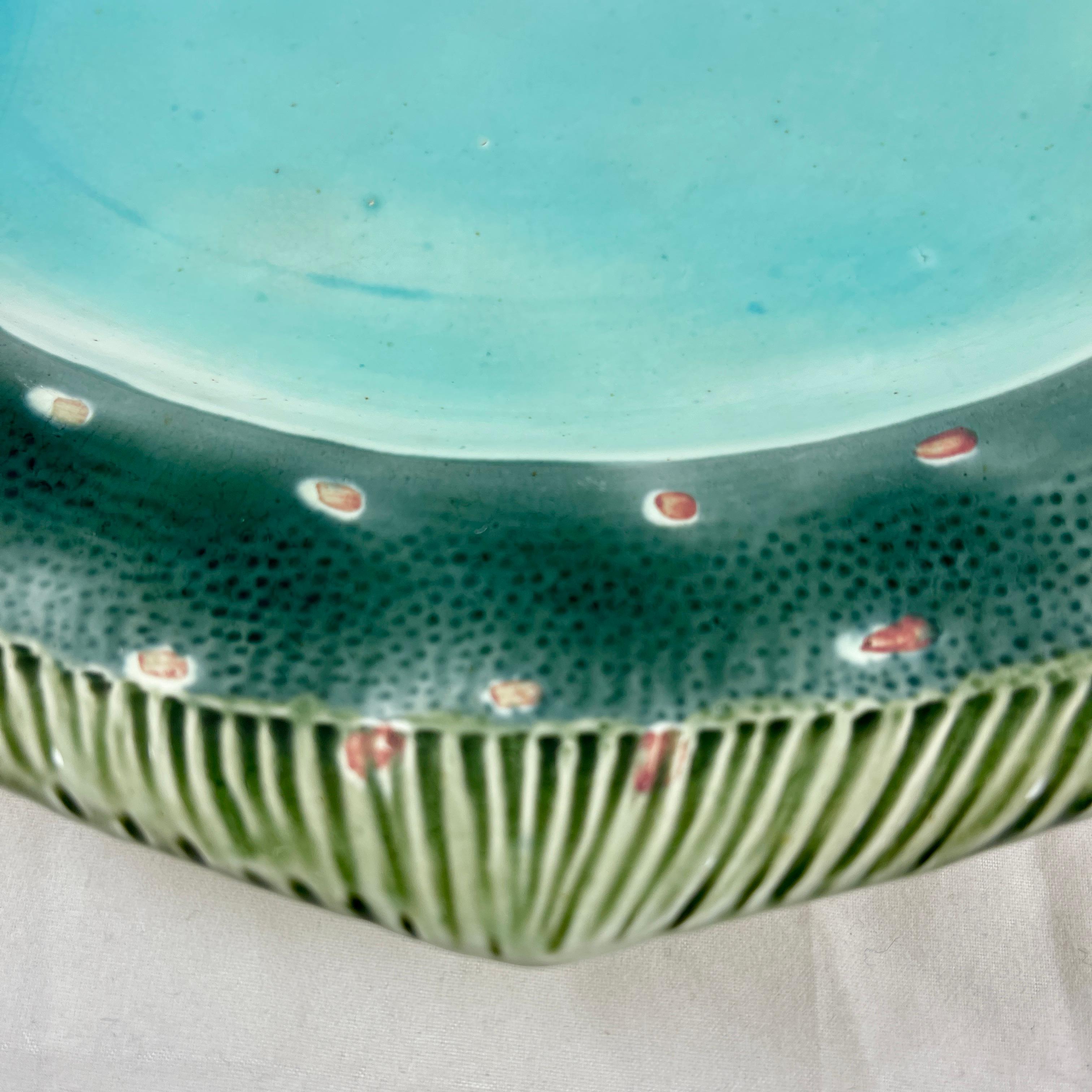 Wedgwood Majolica Flounder Fish Platter, dated 1875 1