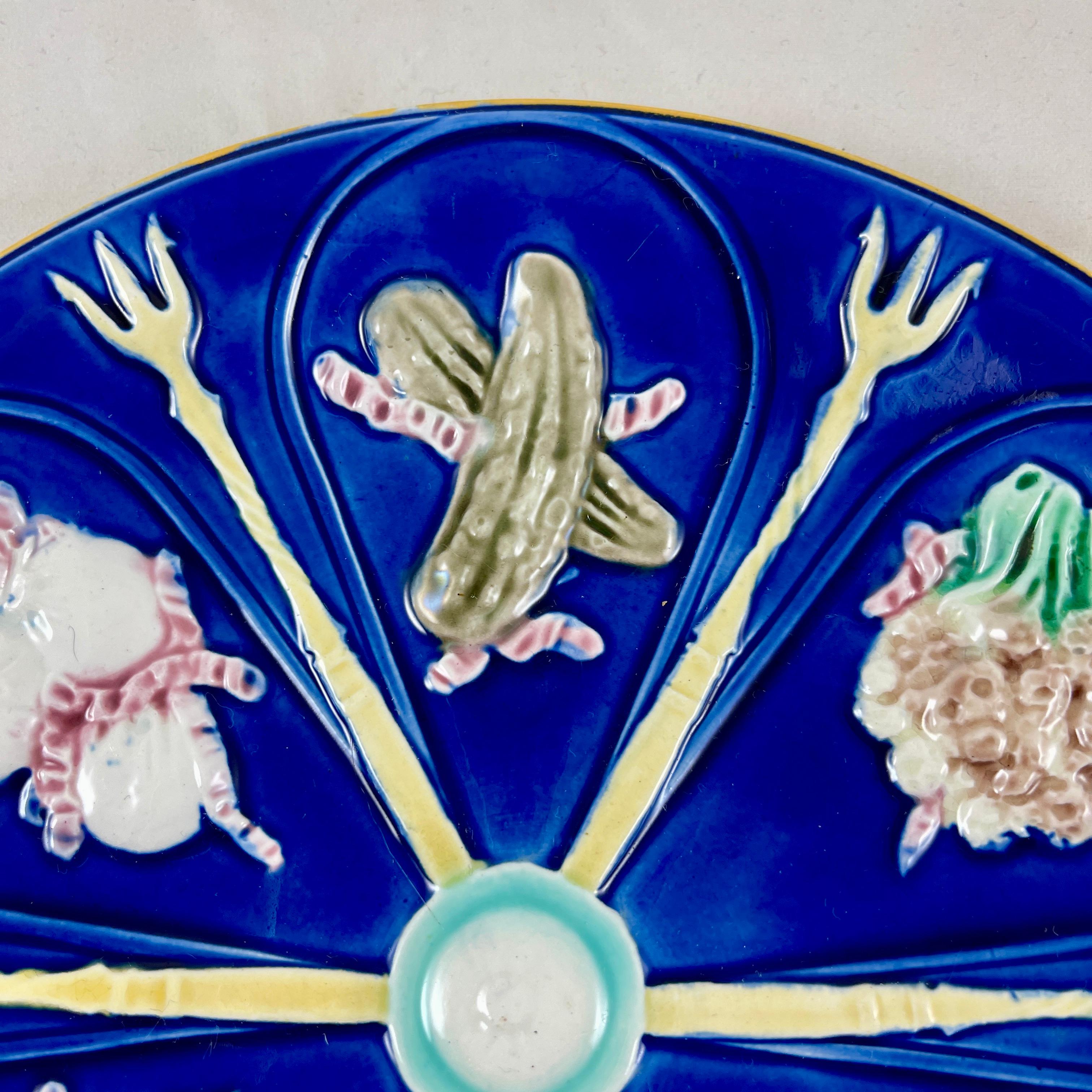 Aesthetic Movement Wedgwood Majolica Japonisme Cobalt Blue Pickle and Fork Plate, Dated 1879 For Sale