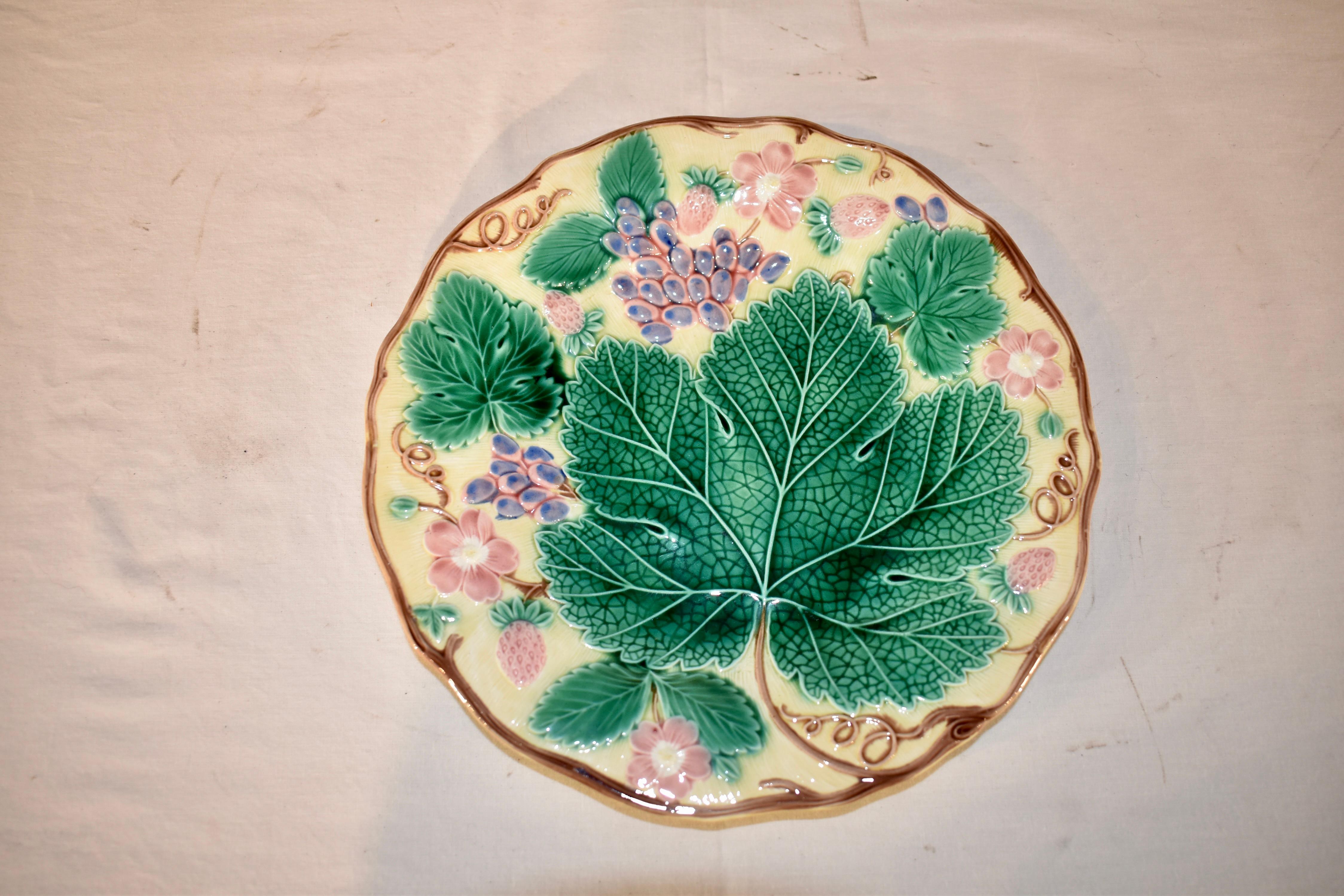 Glazed Wedgwood Majolica Leaf Plate