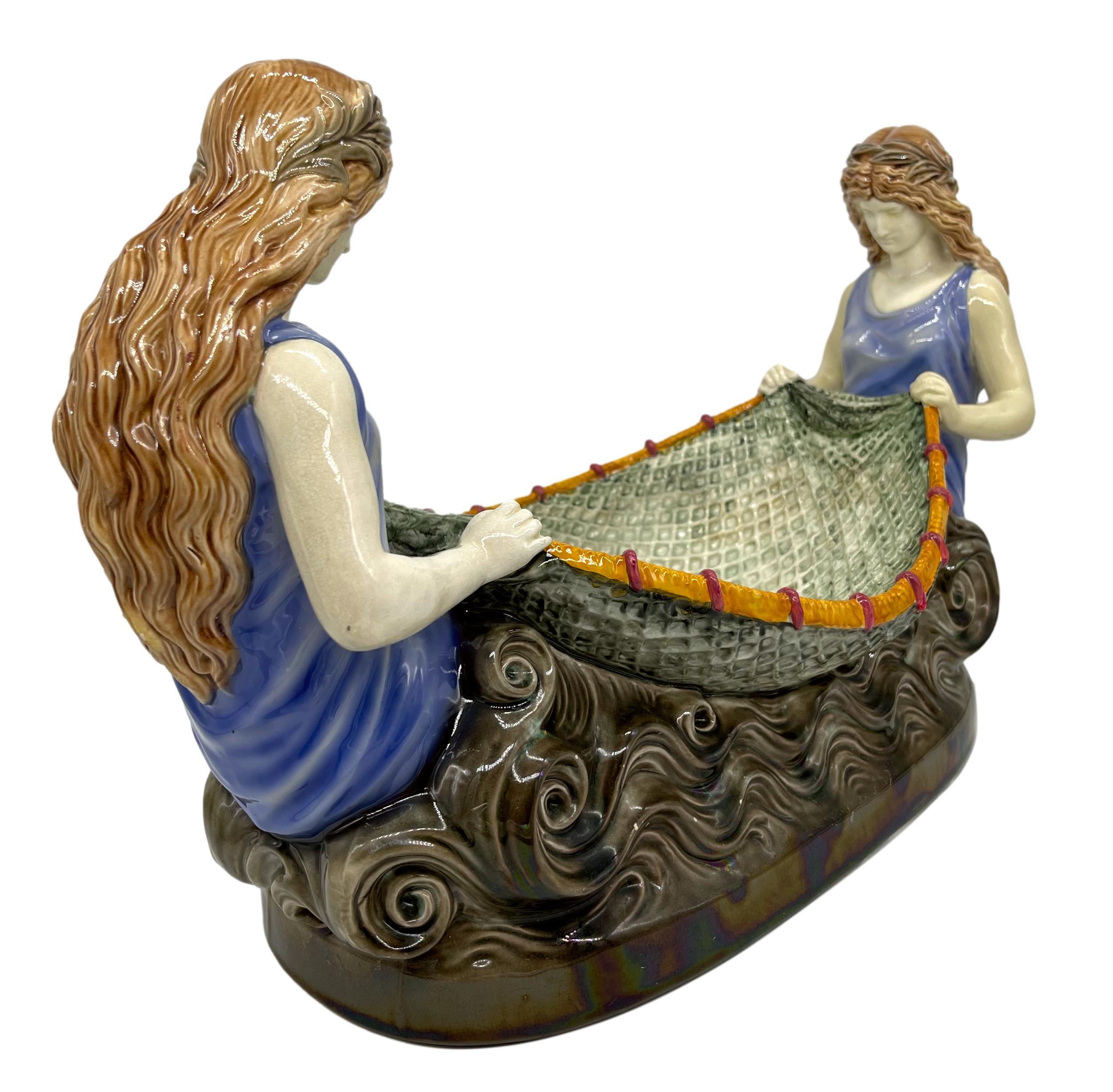 Wedgwood Majolica 'Naiad' Centerpiece, Pre-Raphaelite, Dated 1882 In Good Condition In Banner Elk, NC