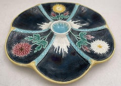 Wedgwood Majolica Pottery Chrysanthemum Oyster Plate Dish from 19th Century