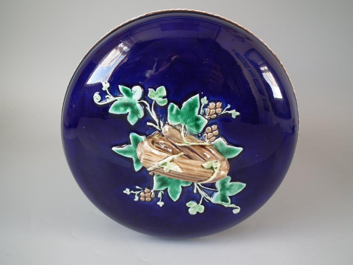 Glazed Wedgwood Majolica Primrose Cheese Dome and Stand
