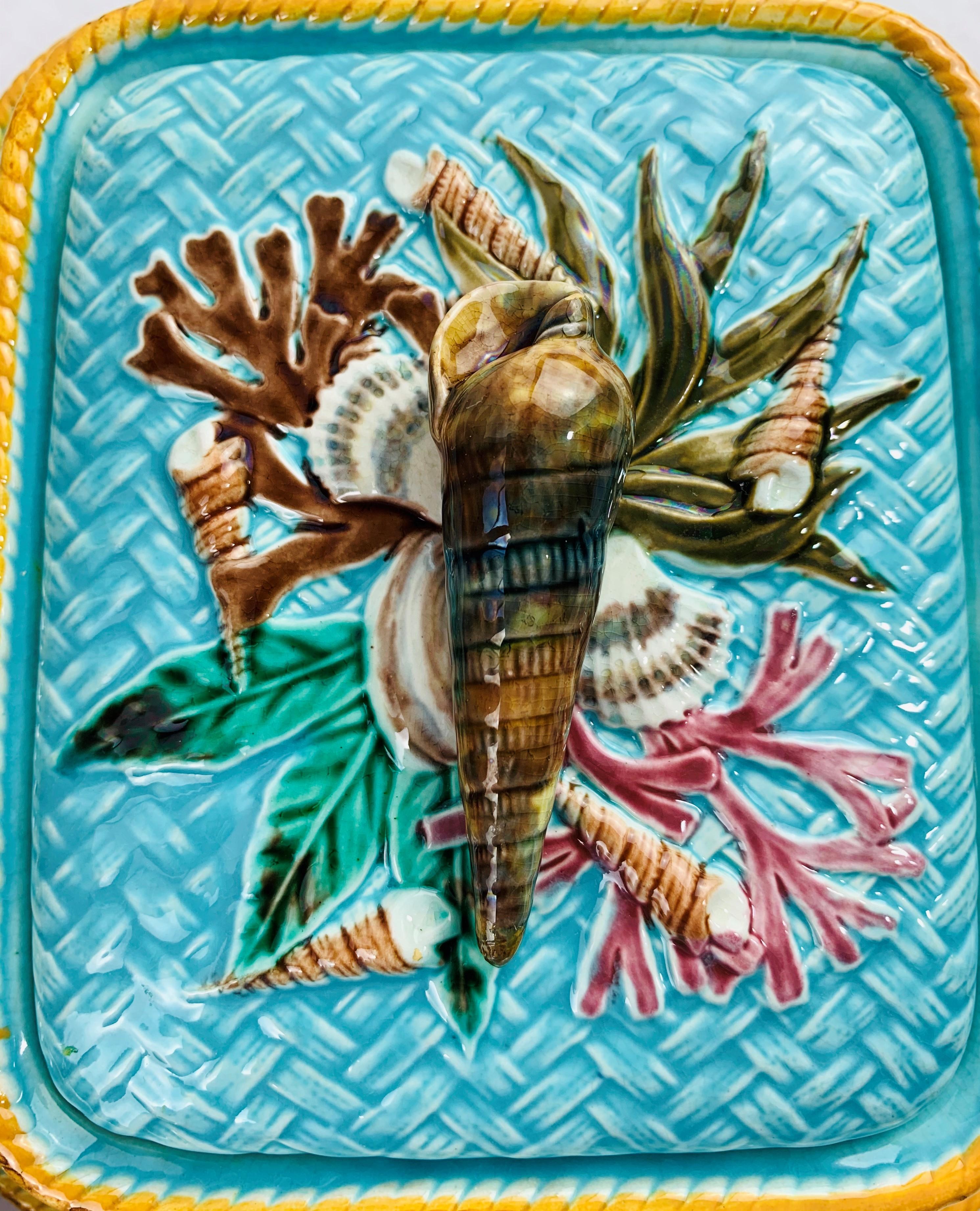 Wedgwood Majolica Sardine Box Shell Pattern Turquoise Wicker, English, Date 1877 In Good Condition In Banner Elk, NC