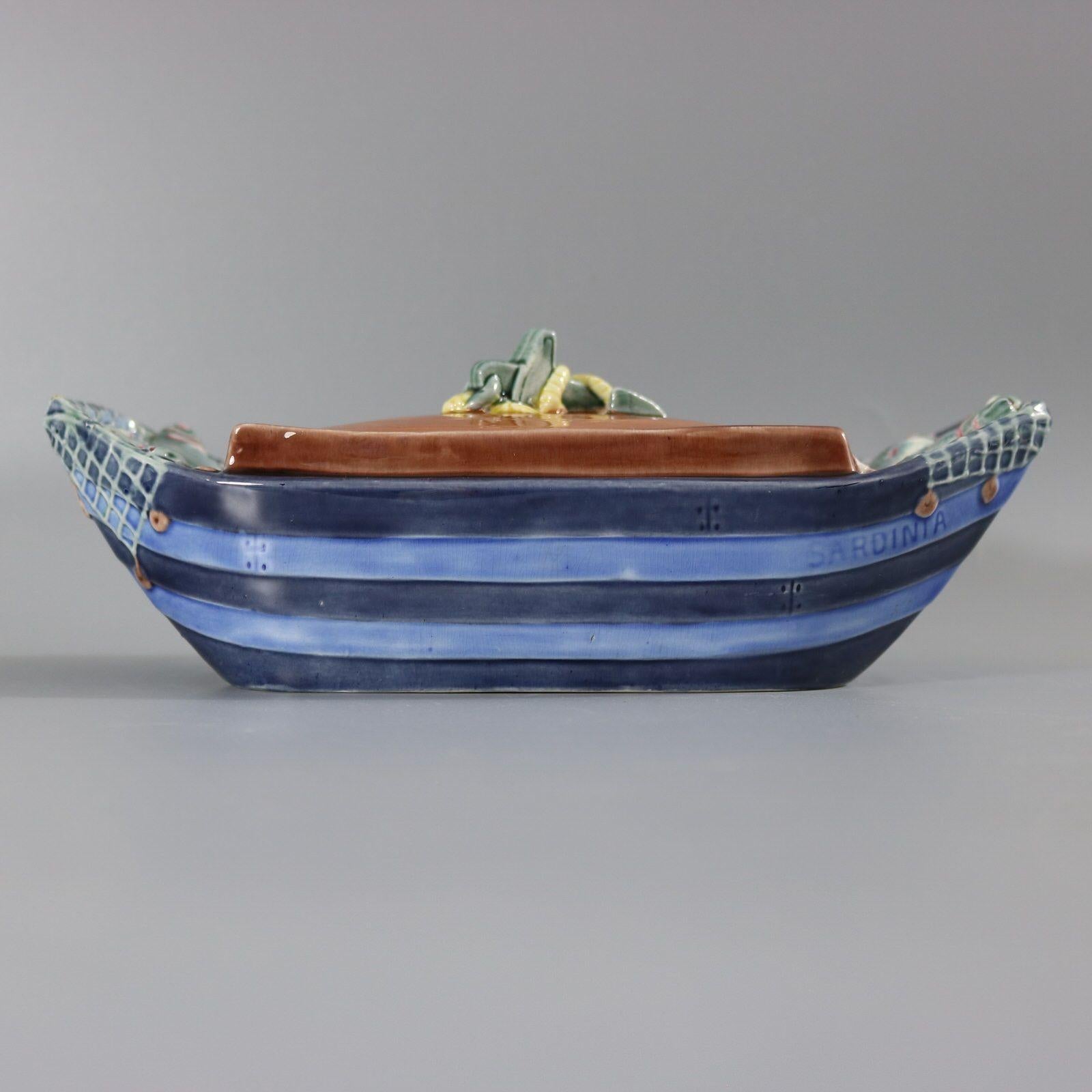 Wedgwood Scatola di sardine in maiolica Sardegna in vendita 1