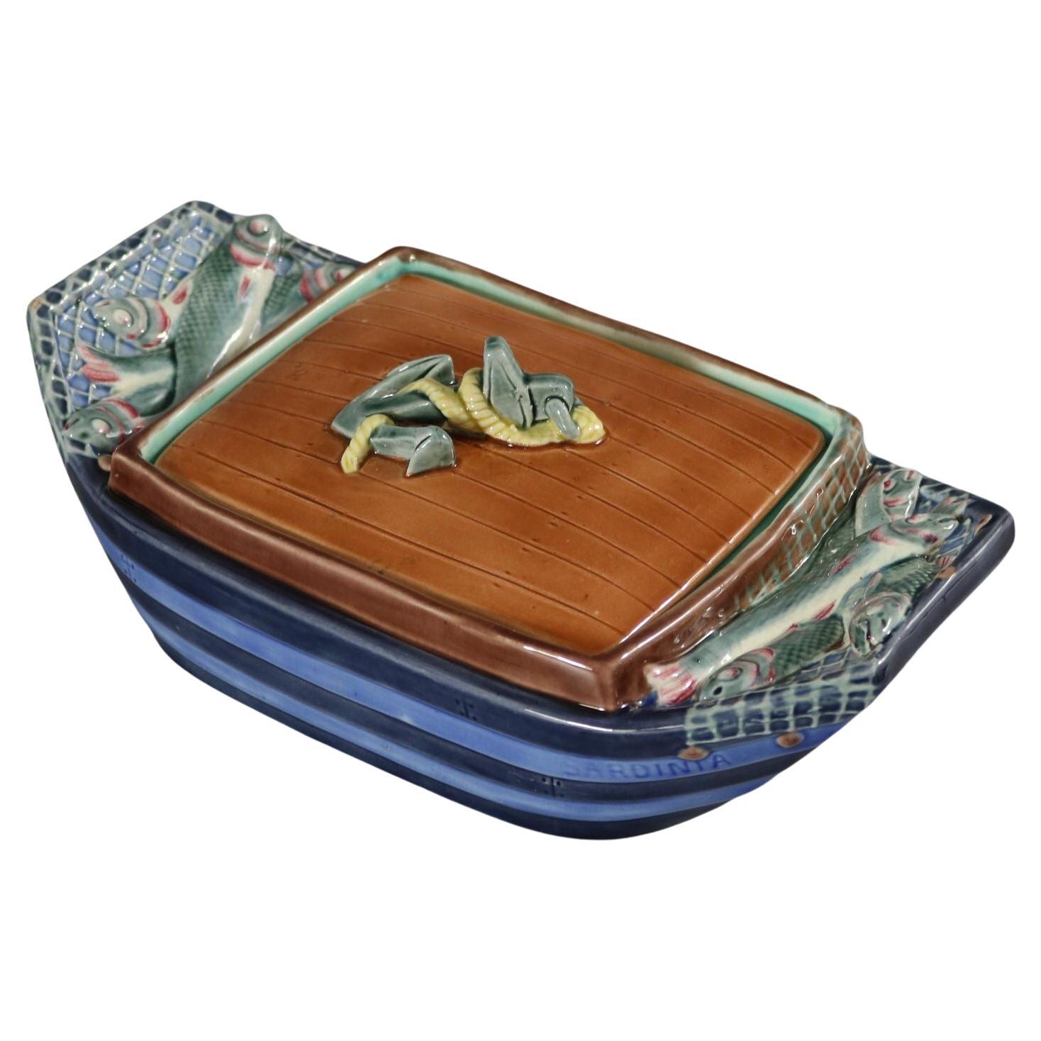 Wedgwood Majolica Sardinia Sardine Box