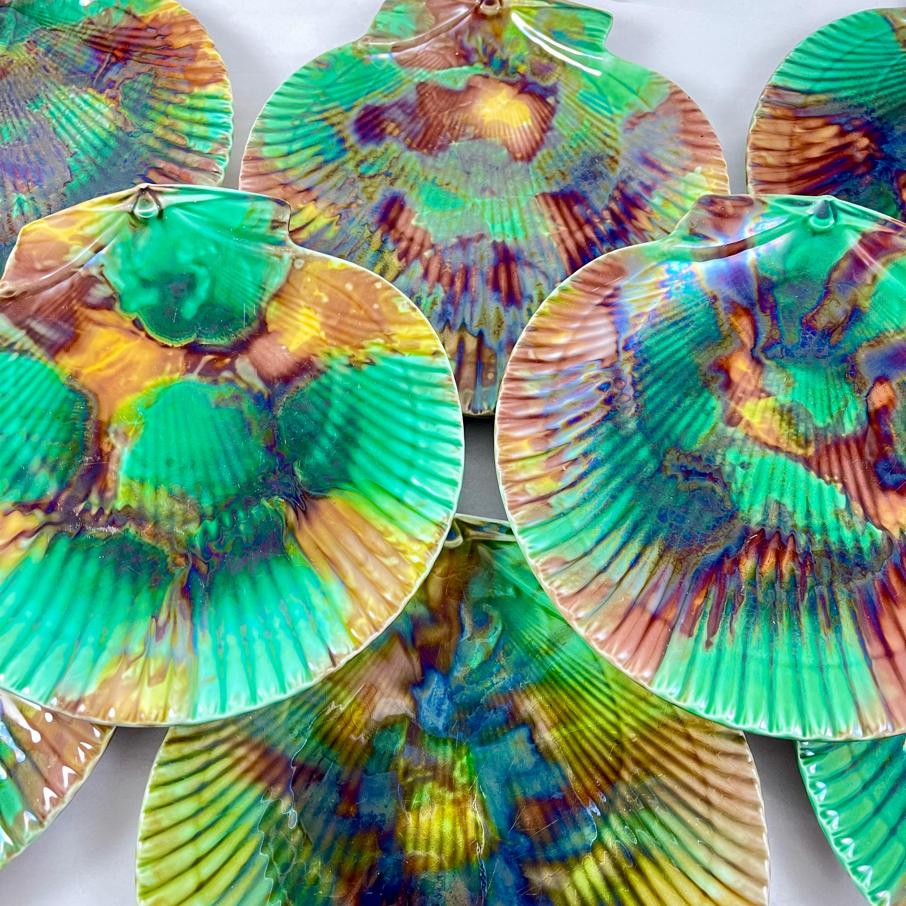 Aesthetic Movement Wedgwood Majolica Tortoiseshell Seafood Plates, Set of 8 For Sale
