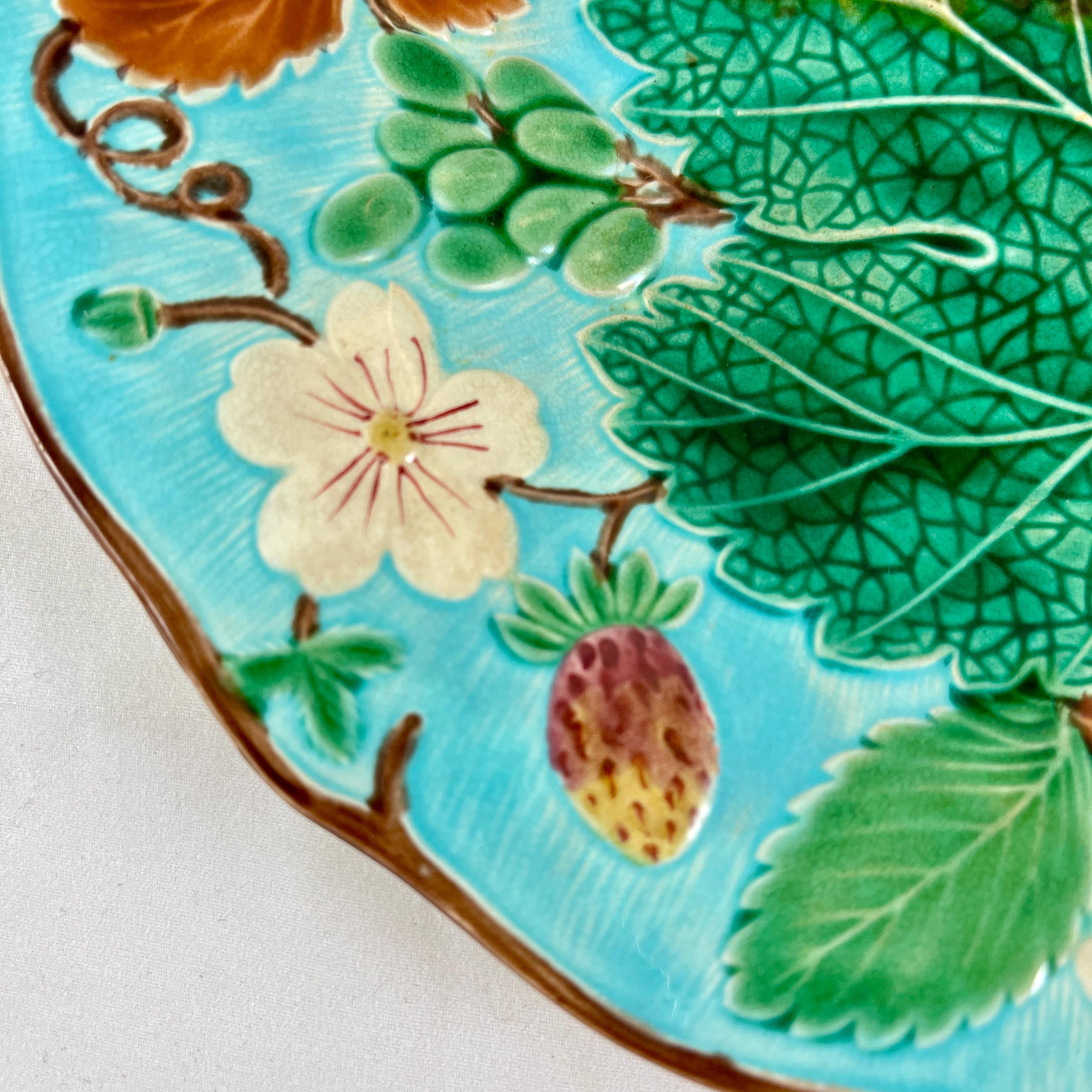 Aesthetic Movement Wedgwood Majolica Turquoise Grape Leaf and Strawberry Plate, circa 1880