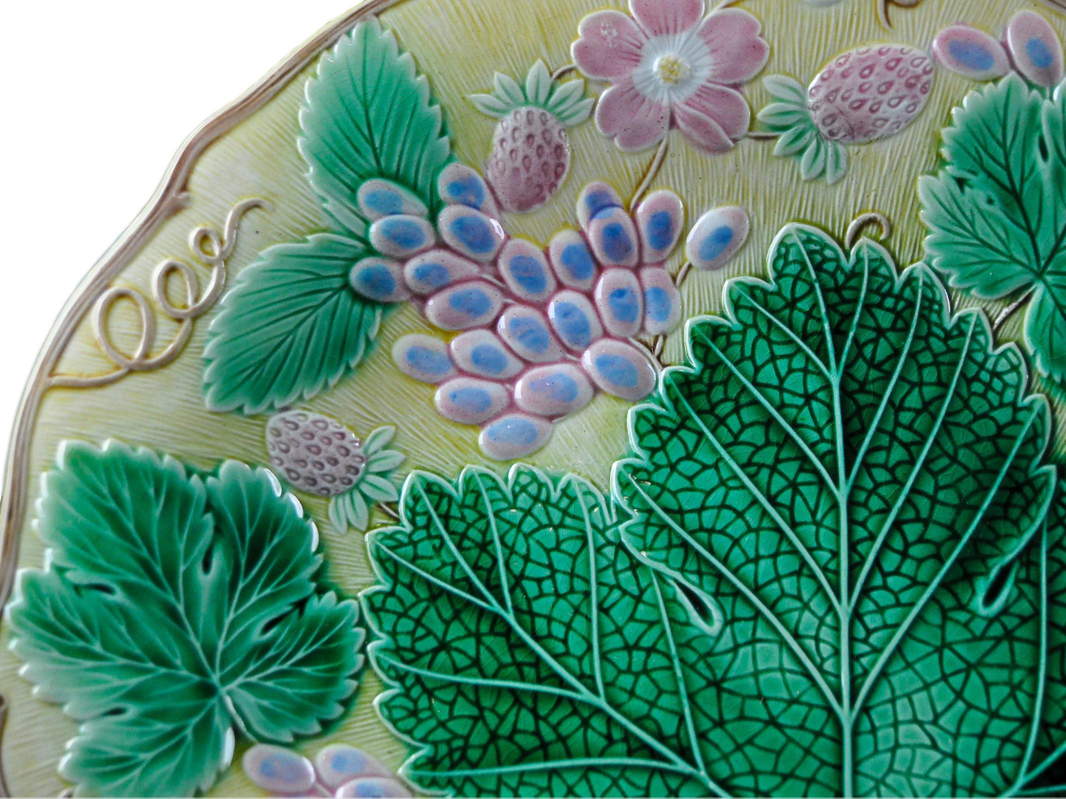Early 20th Century Wedgwood Majolica 'Vine & Strawberry' Plate, English, Dated 1929, 9-in Yellow