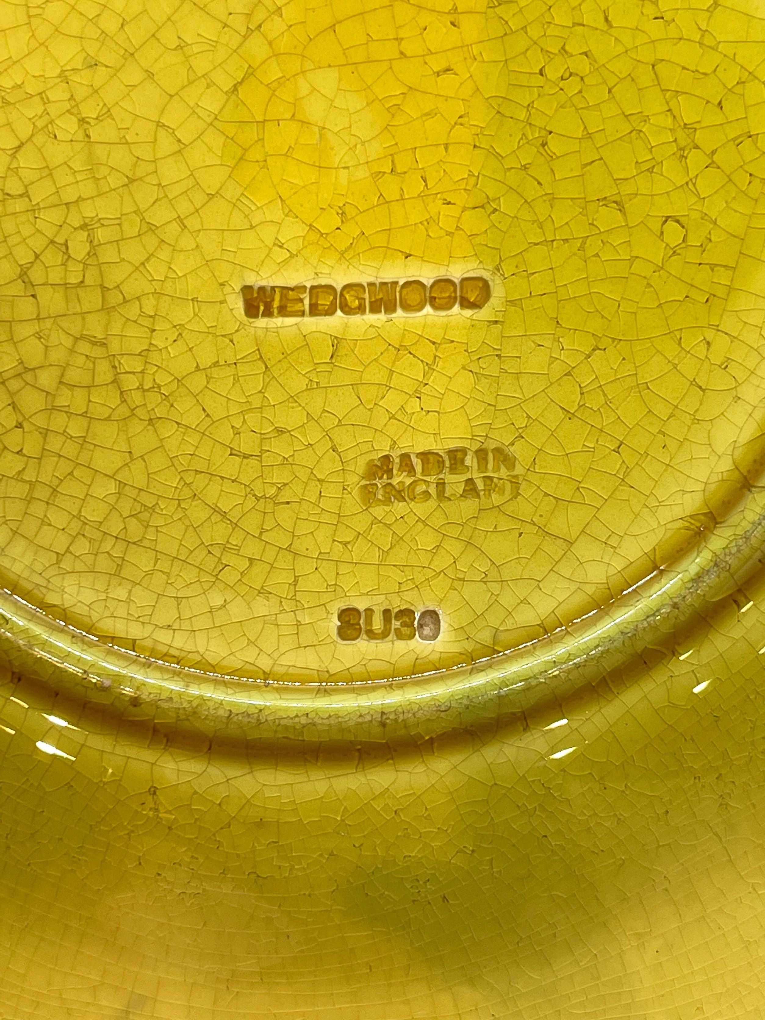 Wedgwood Majolica 'Vine & Strawberry' Plate on a Yellow Ground, English In Good Condition In Banner Elk, NC