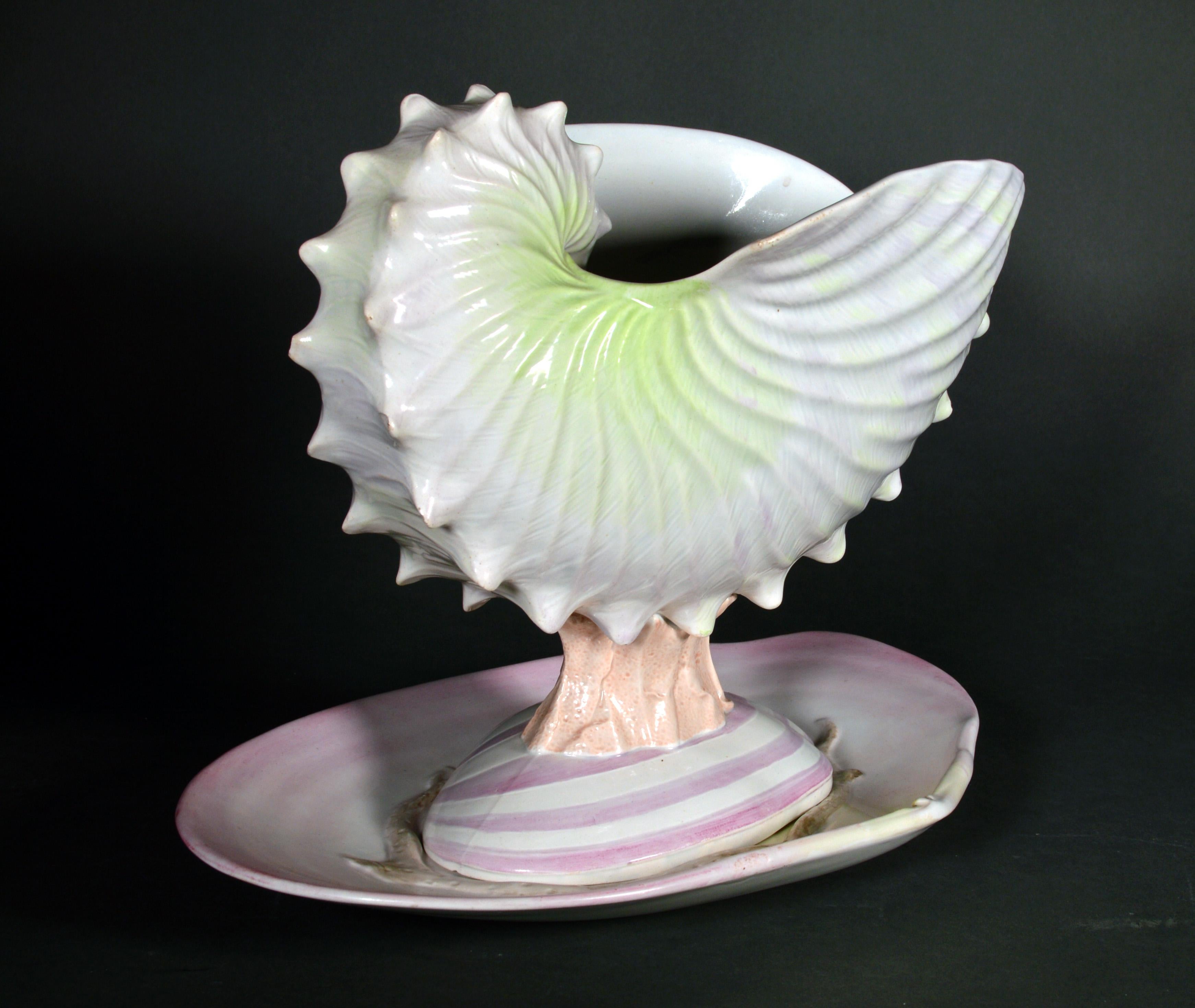 Wedgwood Nautilus Pearlware Seashell Service, Early 19th Century In Good Condition For Sale In Downingtown, PA