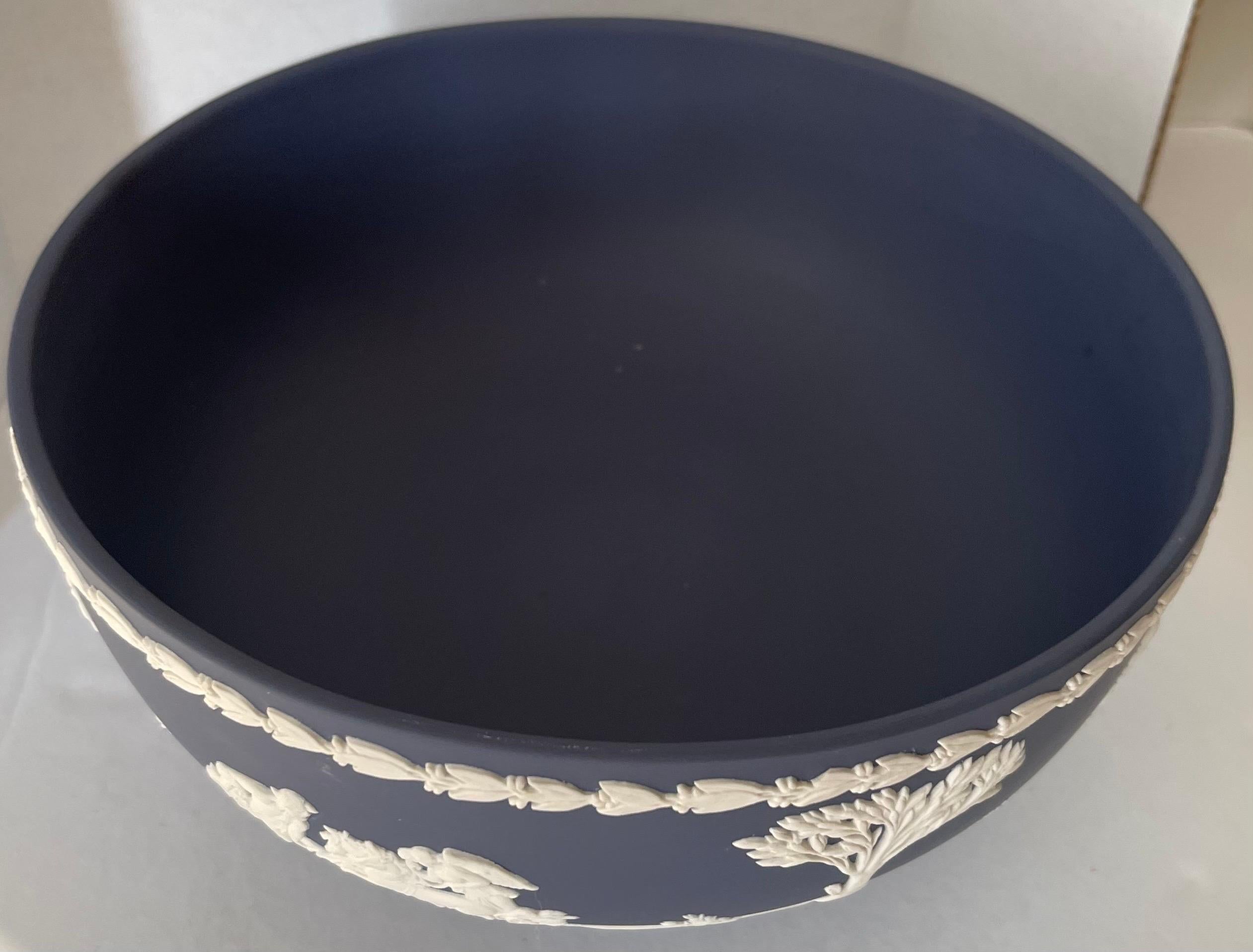 Wedgwood Navy Blue Neoclassical Jasperware Footed Bowl 3