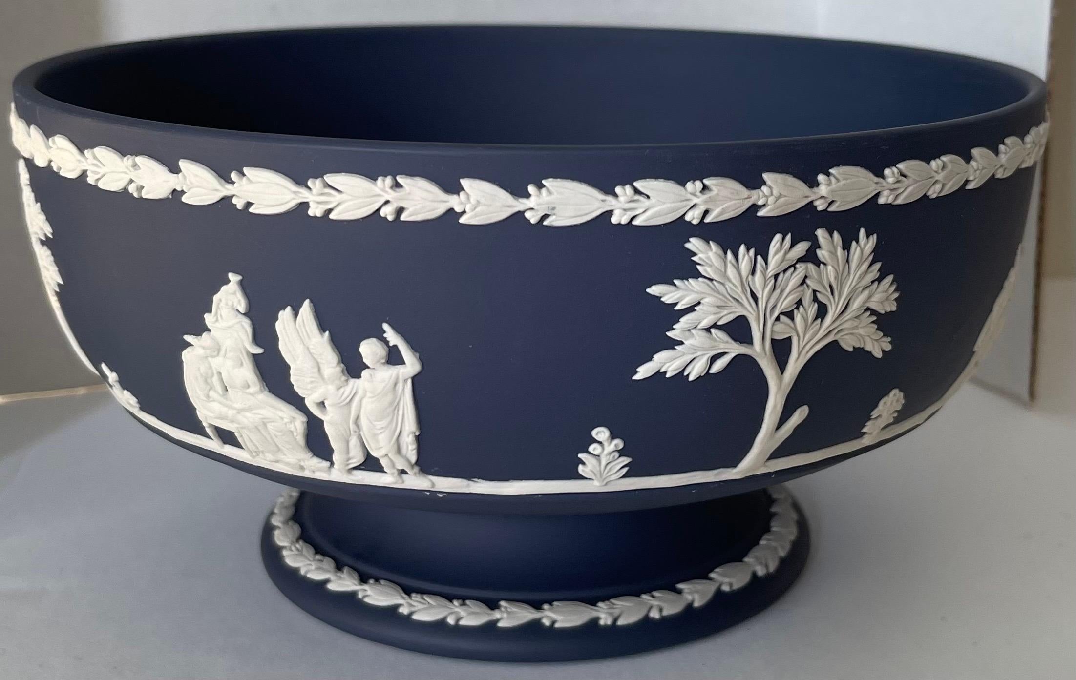 English Wedgwood Navy Blue Neoclassical Jasperware Footed Bowl