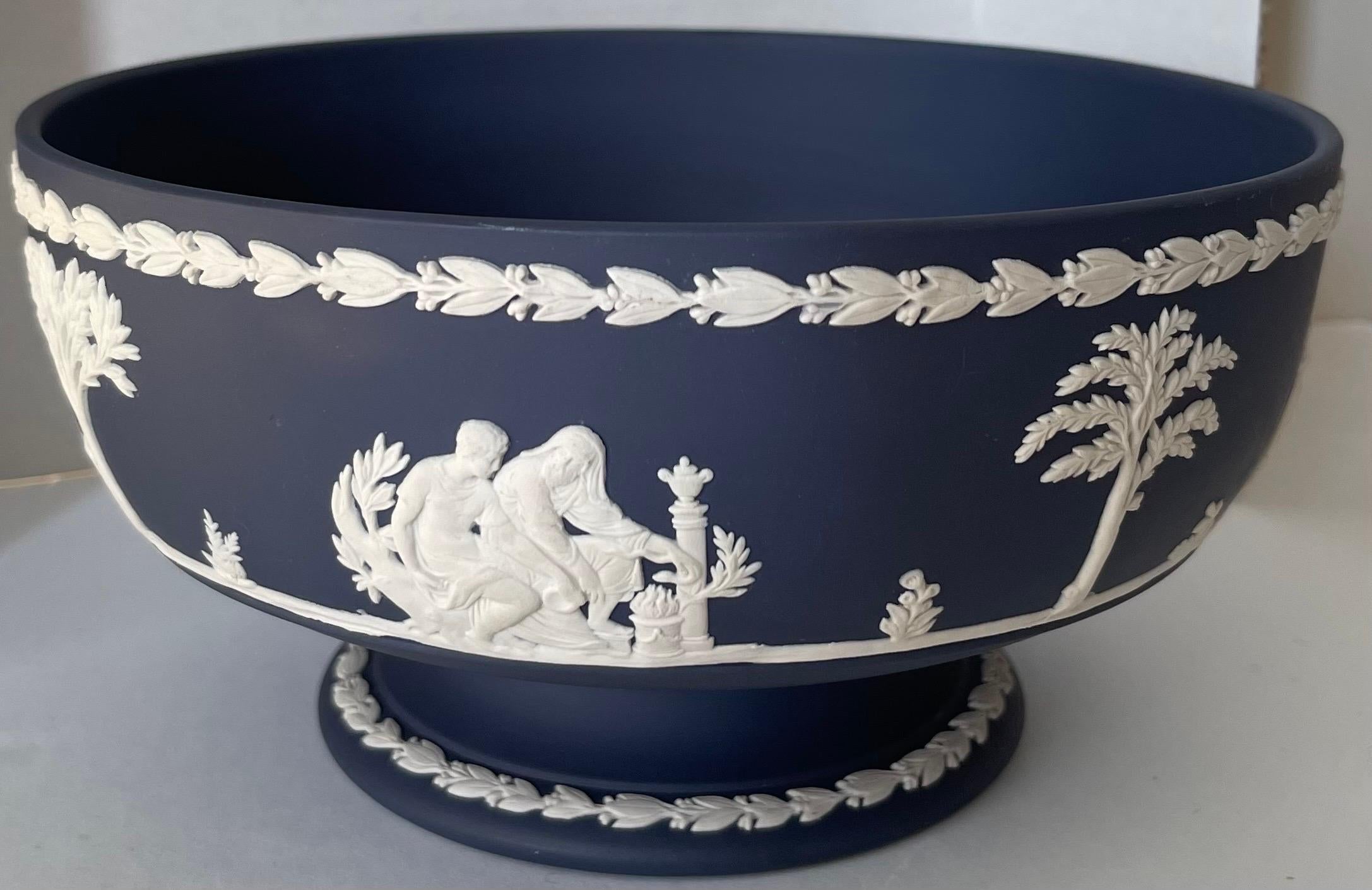Late 20th Century Wedgwood Navy Blue Neoclassical Jasperware Footed Bowl