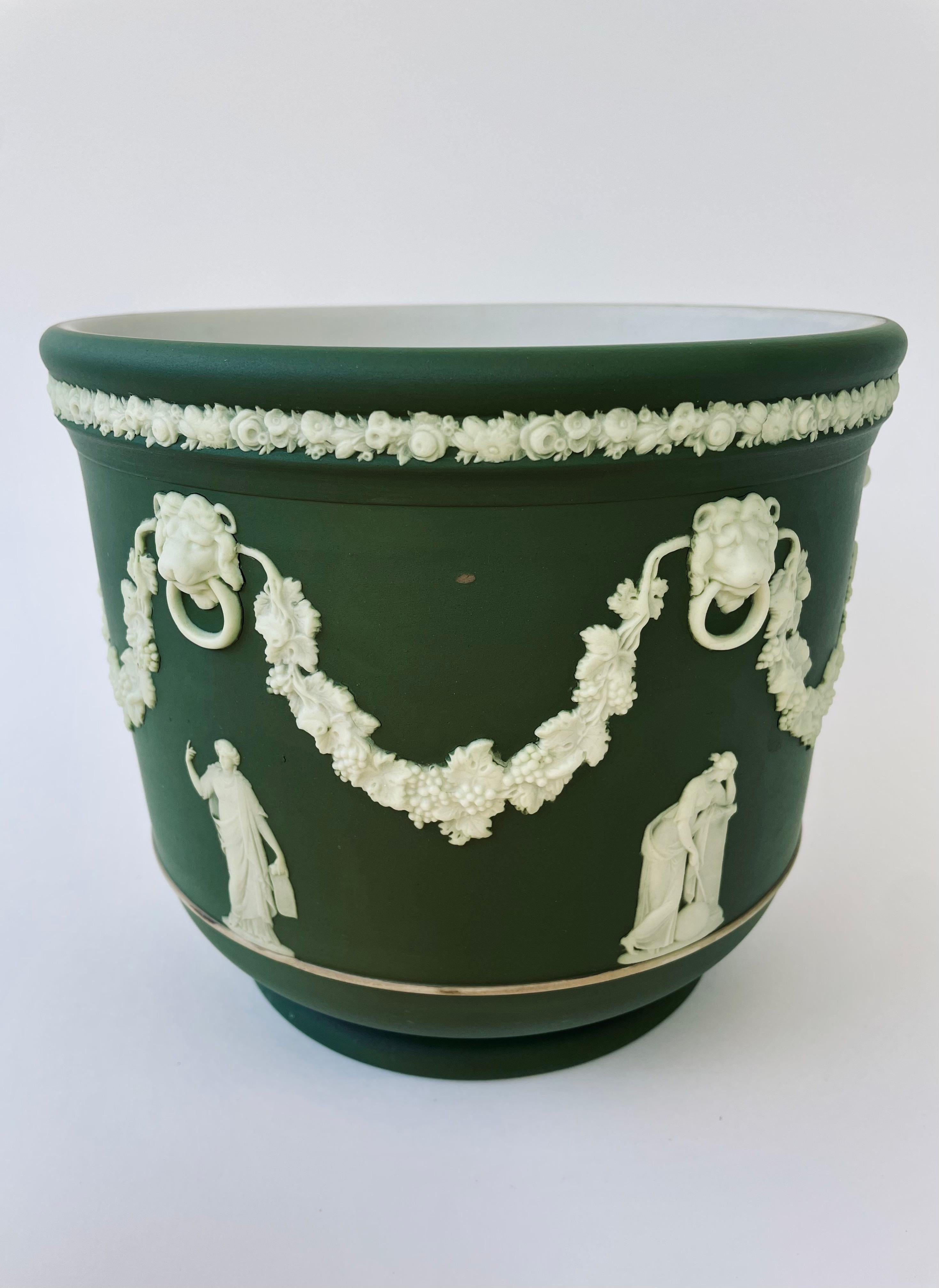 Wedgwood Olive Green Jasper Dip Stoneware Garden Pot 1