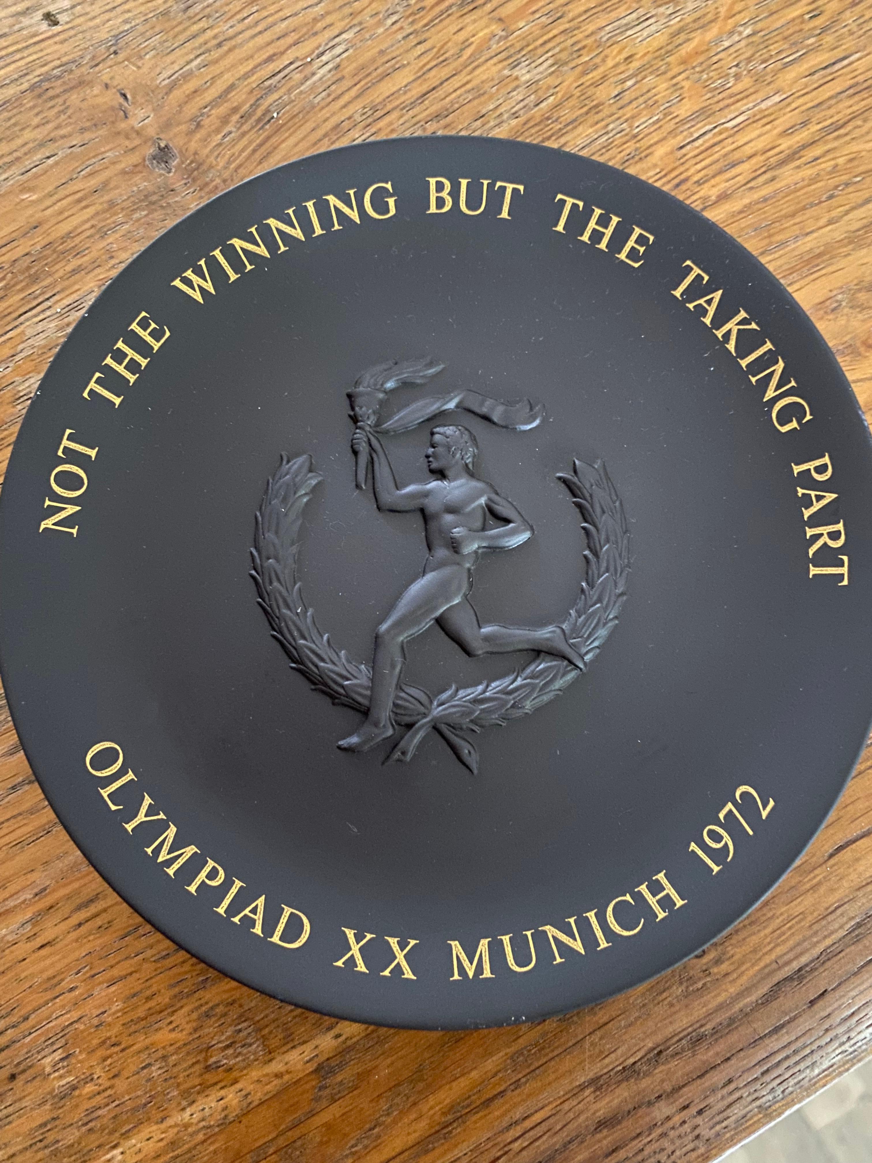 Wedgwood Olympic Games 1972 Plate in Black Basalt - Limited Edition  For Sale 2