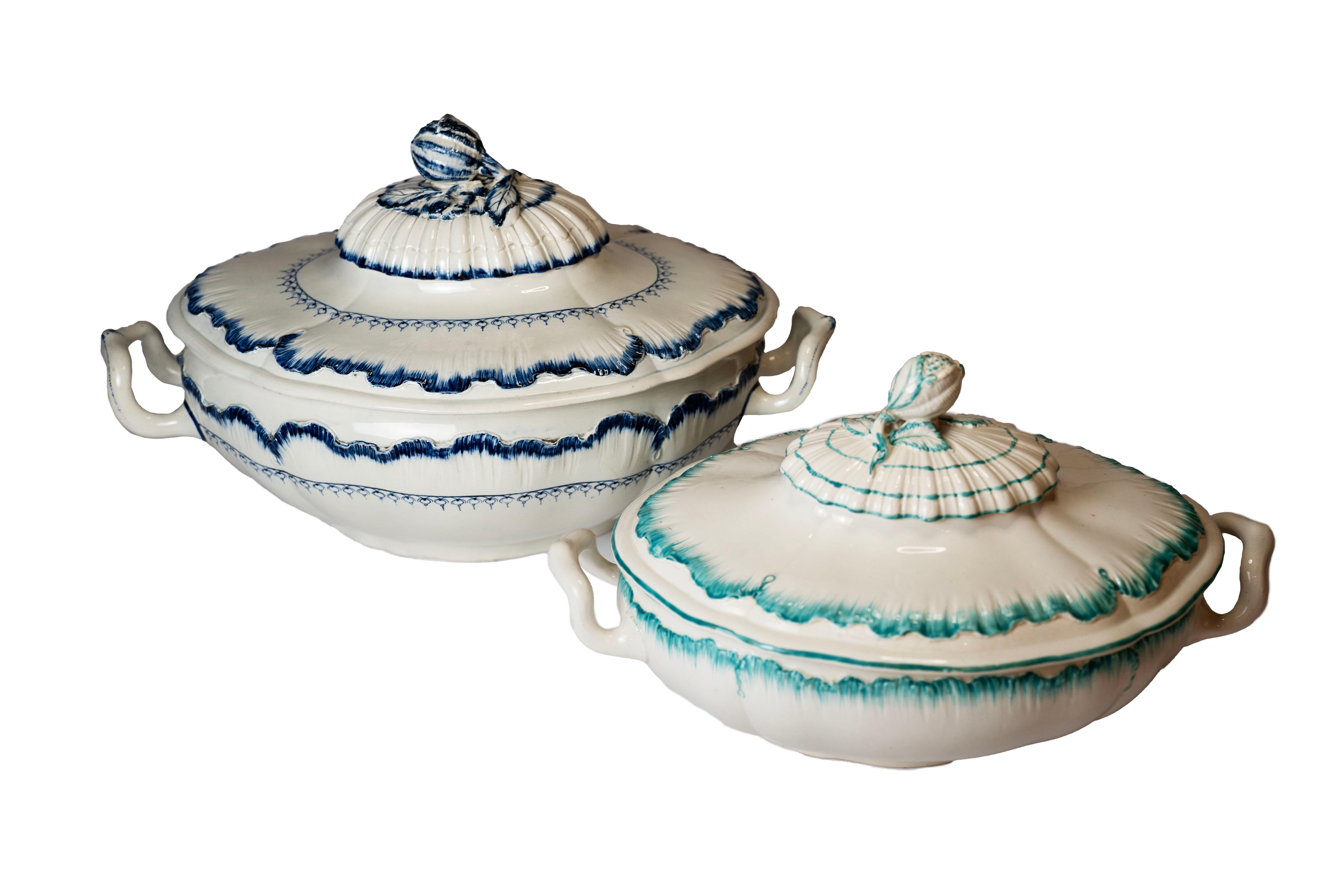 Wedgwood Pearlware Lg. Sopera azul y blanca con tapa, circa 1780 en Bueno estado para la venta en Scottsdale, AZ