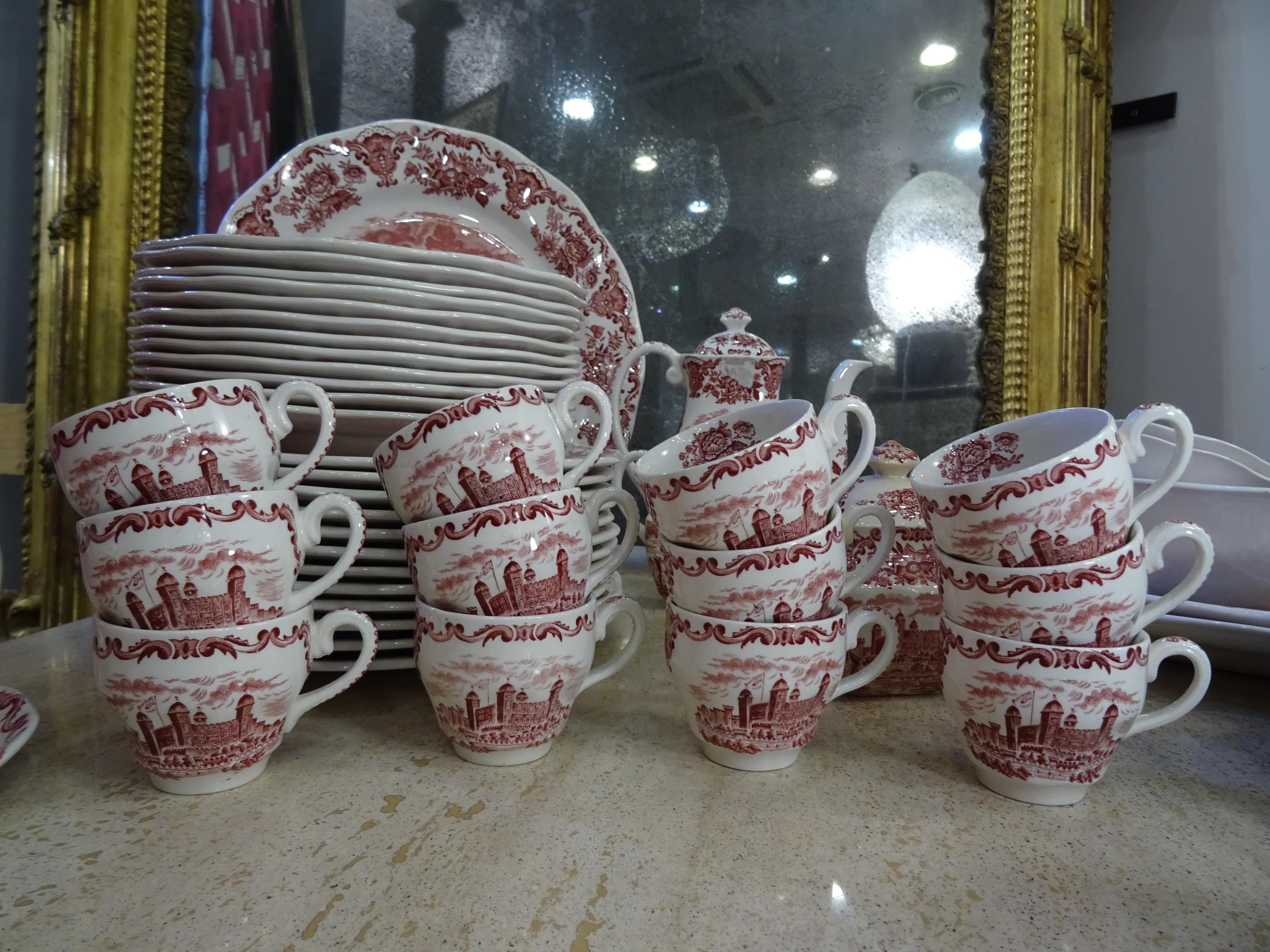 Wedgwood Pink Porcelain Tableware England, Coffee Set 1