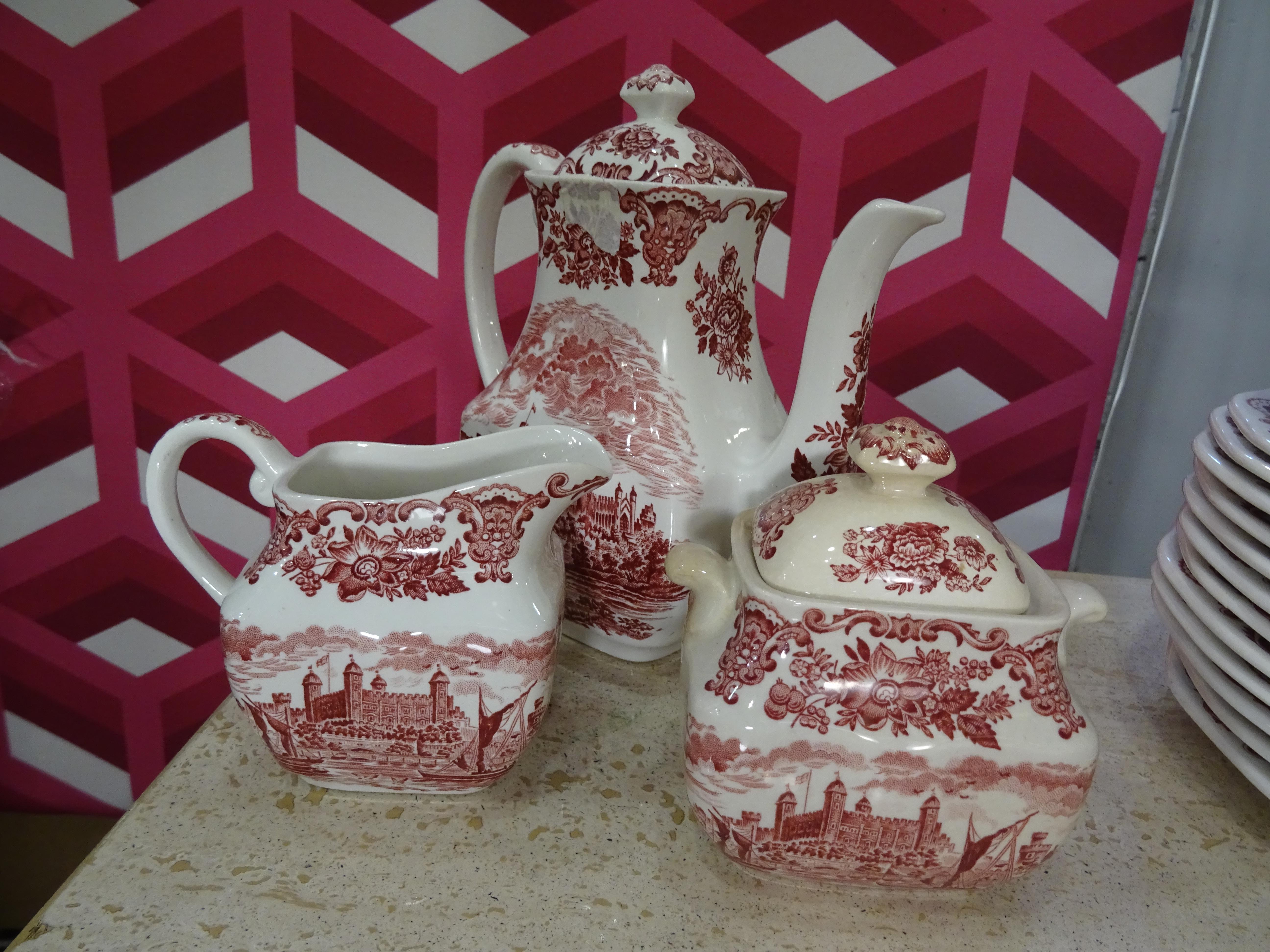 English Wedgwood Pink Porcelain Tableware England, Coffee Set