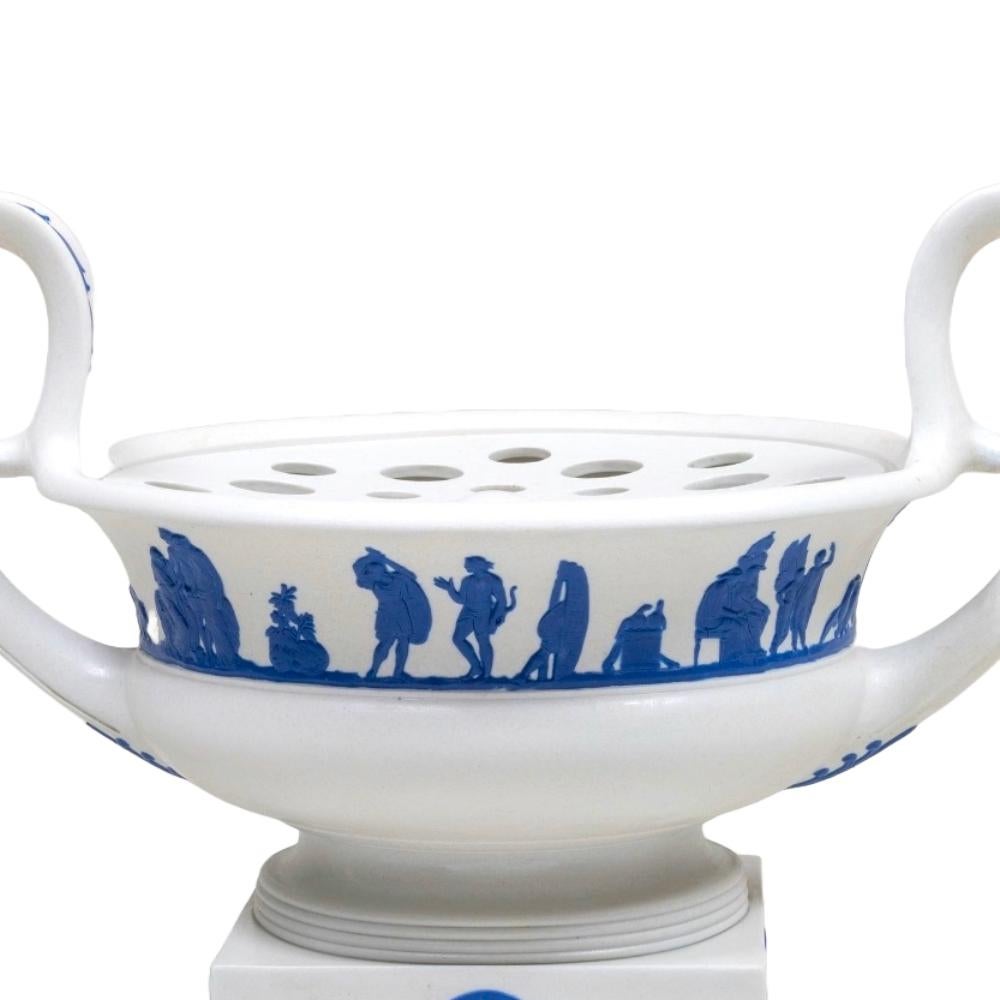 Wedgwood Porcelain White / Blue Centerpiece Bough Pots / Vase For Sale 5
