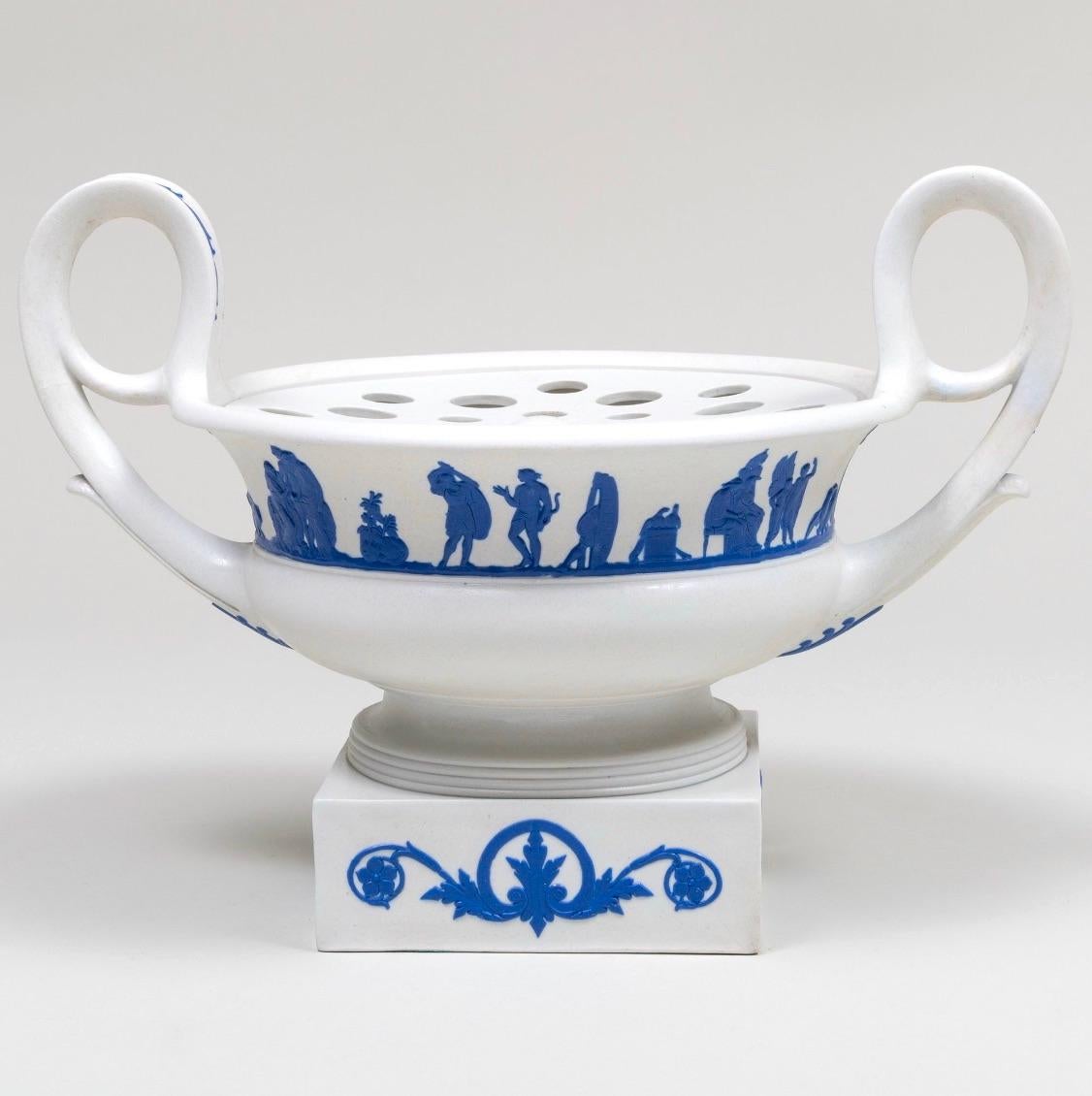 Wedgwood Porcelain White / Blue Centerpiece Bough Pots / Vase For Sale 7