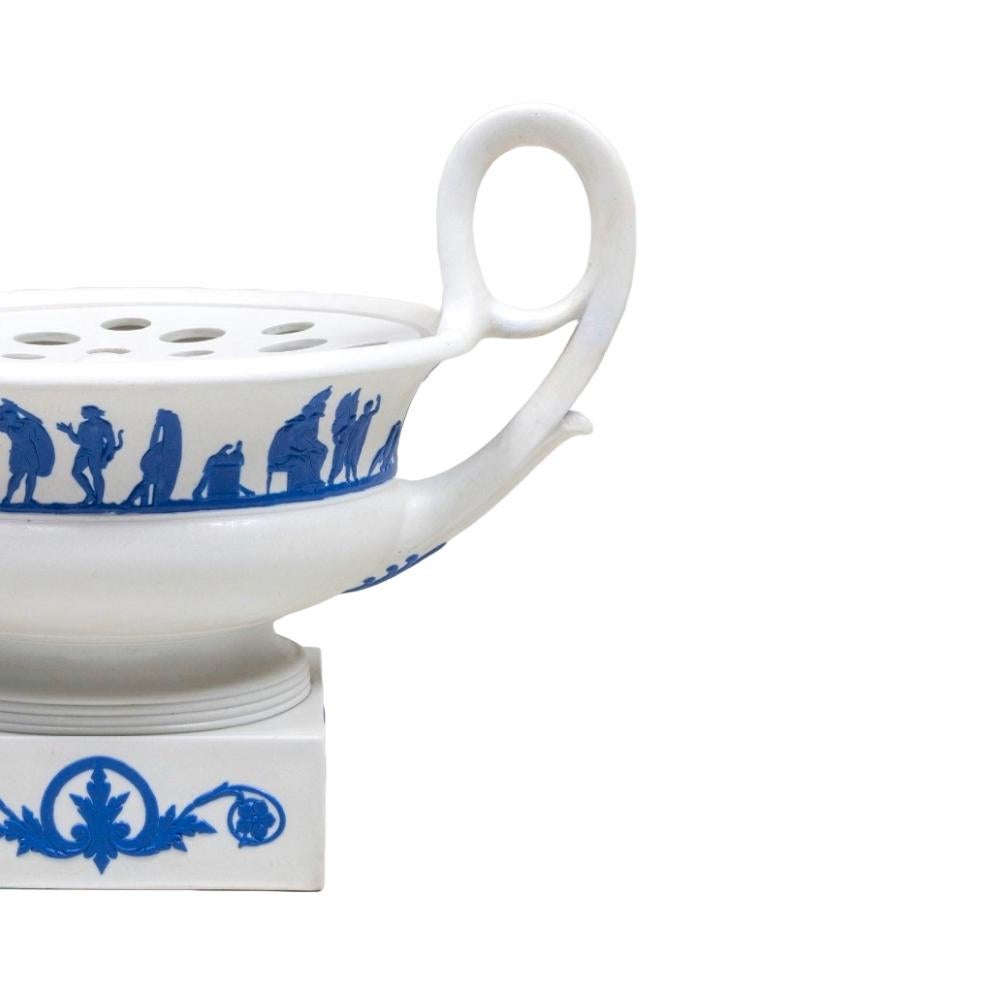 Wedgwood Porcelain White / Blue Centerpiece Bough Pots / Vase For Sale 3