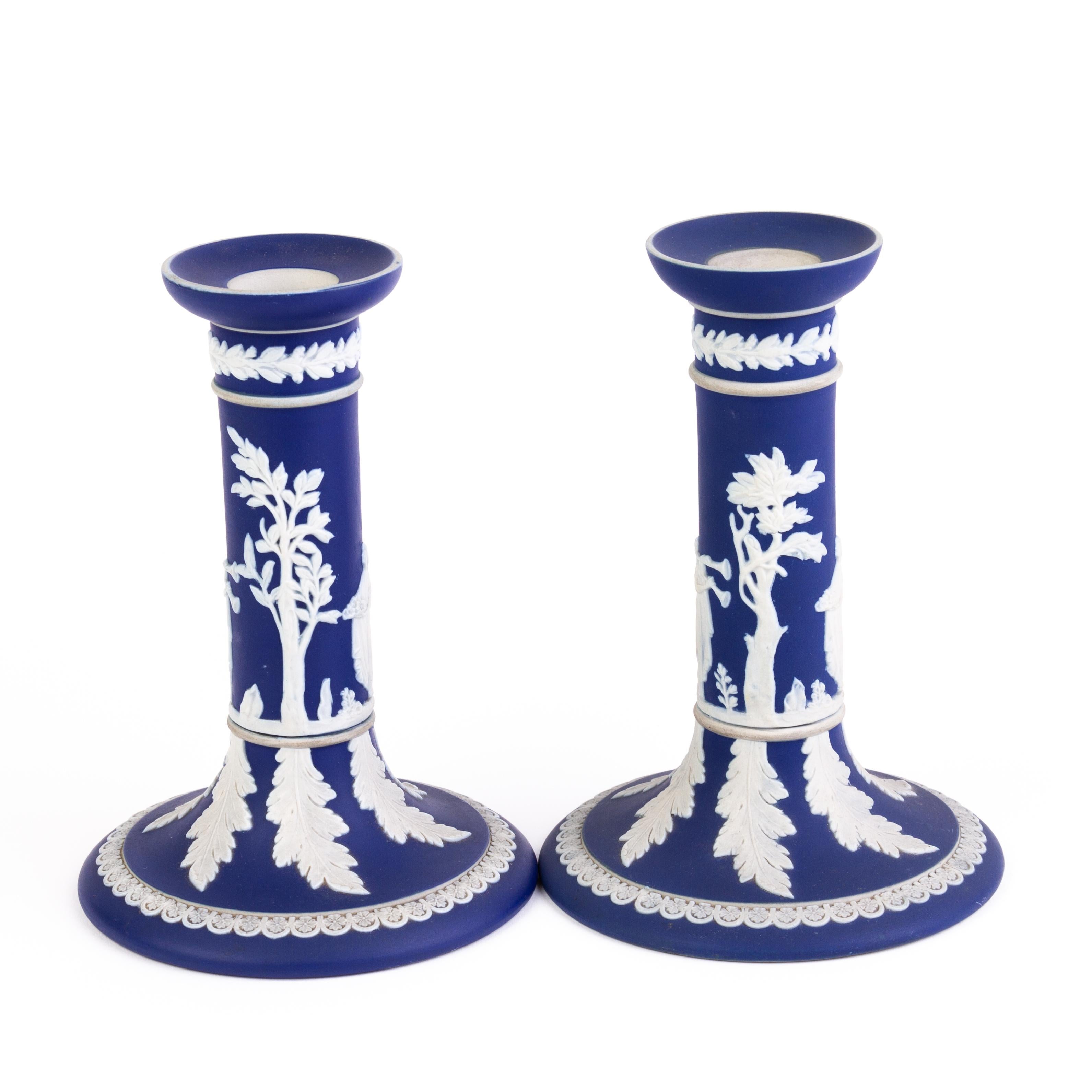 In good condition
From a private collection
Free international shipping
Wedgwood Portland Blue Jasperware Neoclassical Cameo Candlesticks