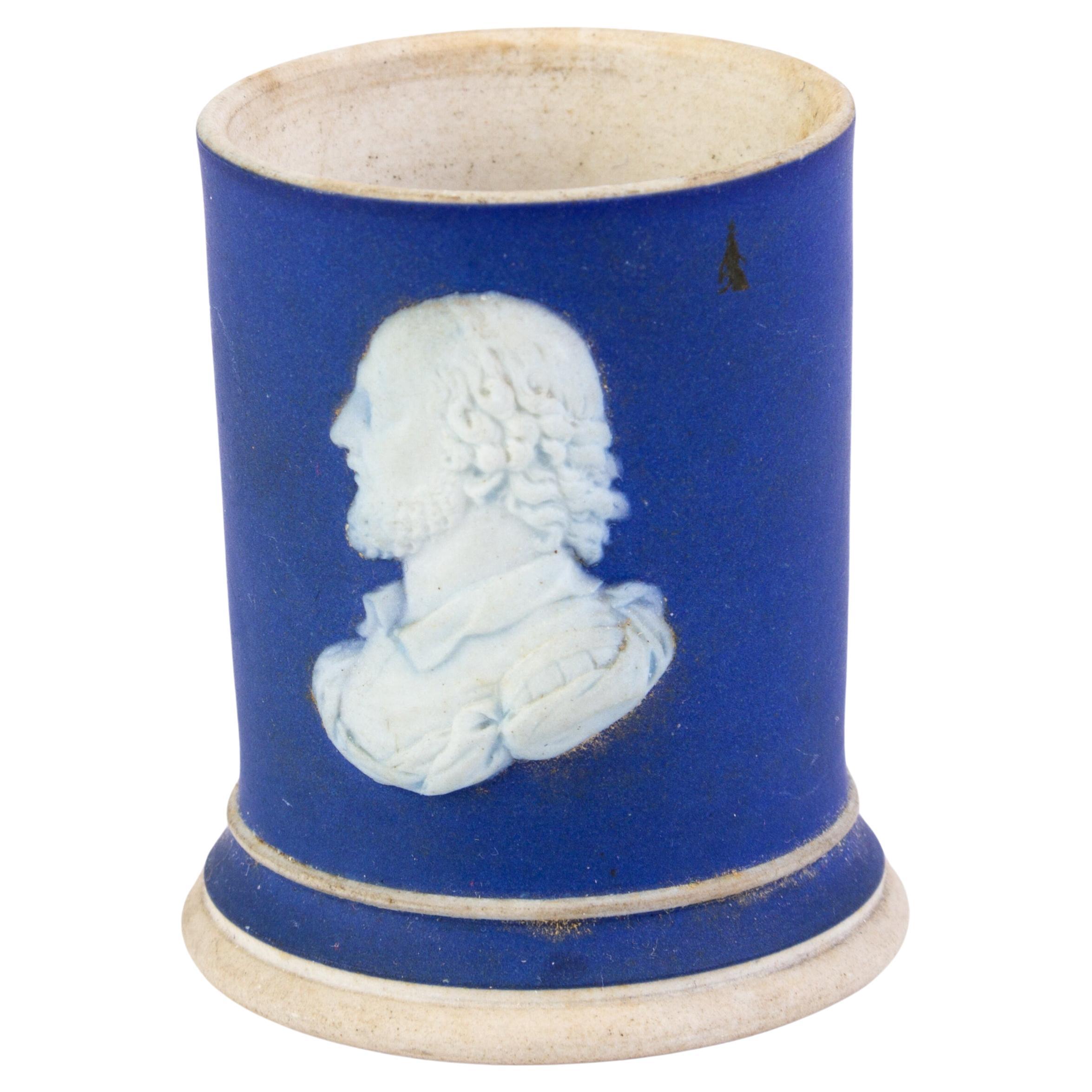 In good condition
From a private collection
Free international shipping
Wedgwood Portland Blue Jasperware Neoclassical Portrait Vase