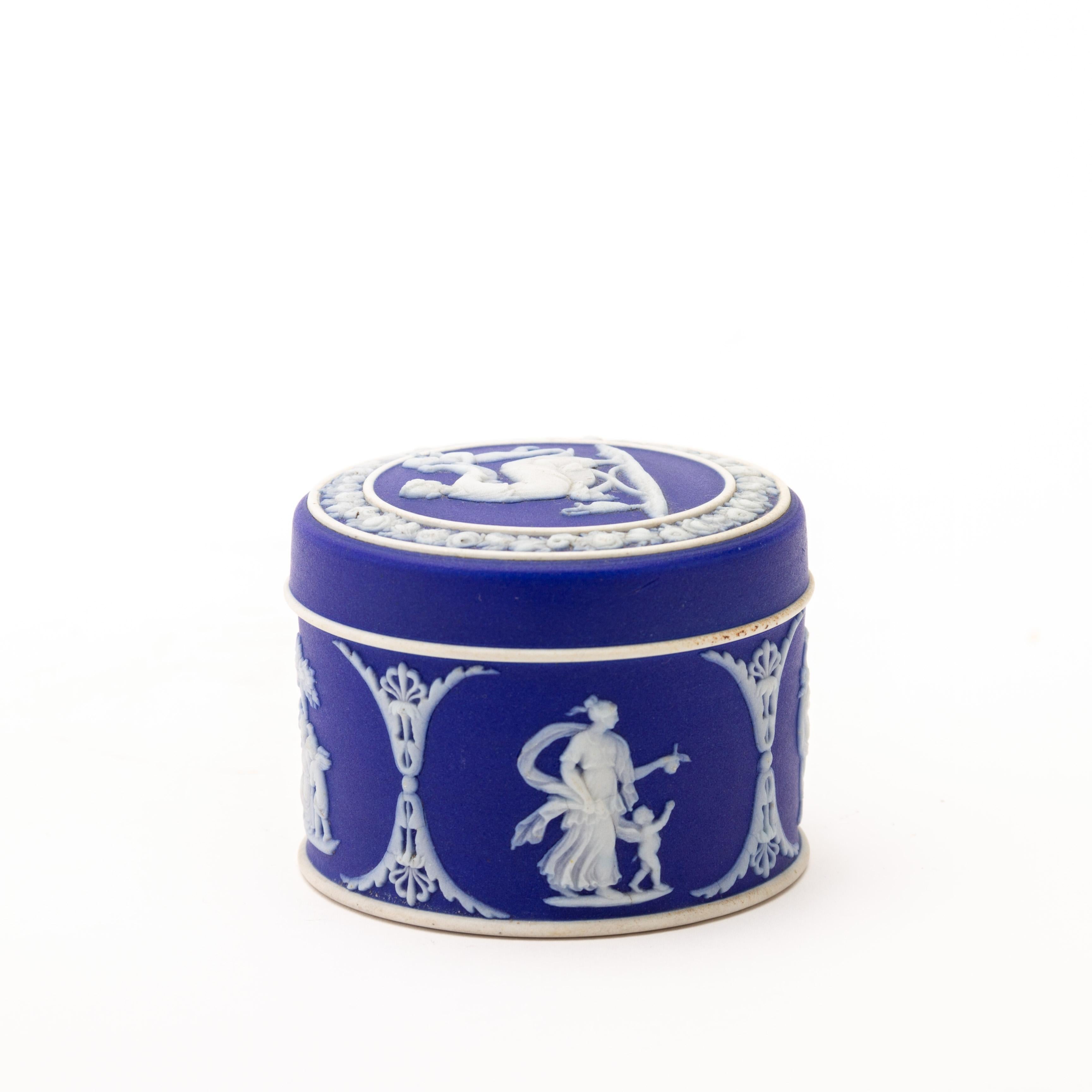 Wedgwood Portland Blue Neoclassical Lidded Cameo Trinket Box 
Good condition
Free international shipping.