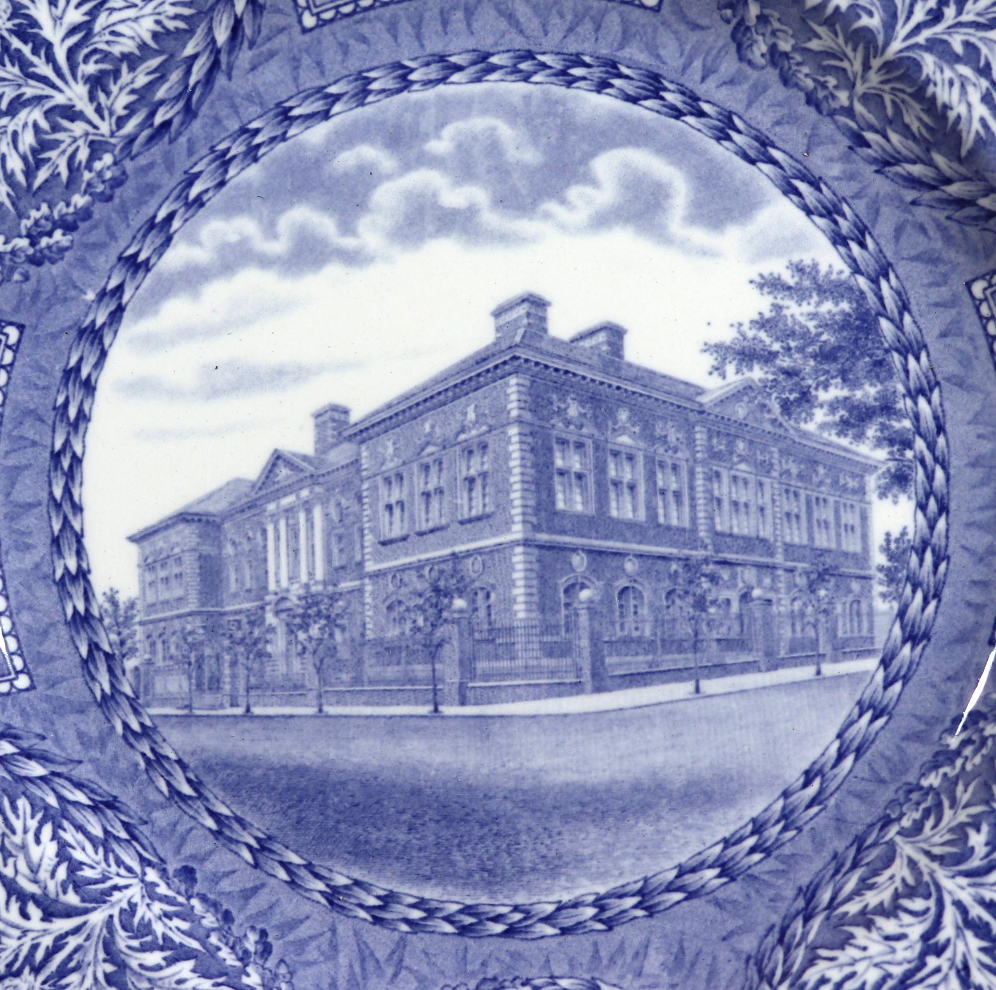 American Classical Wedgwood Pottery University of Pennsylvania Blue & White Plates, Set of Twelve