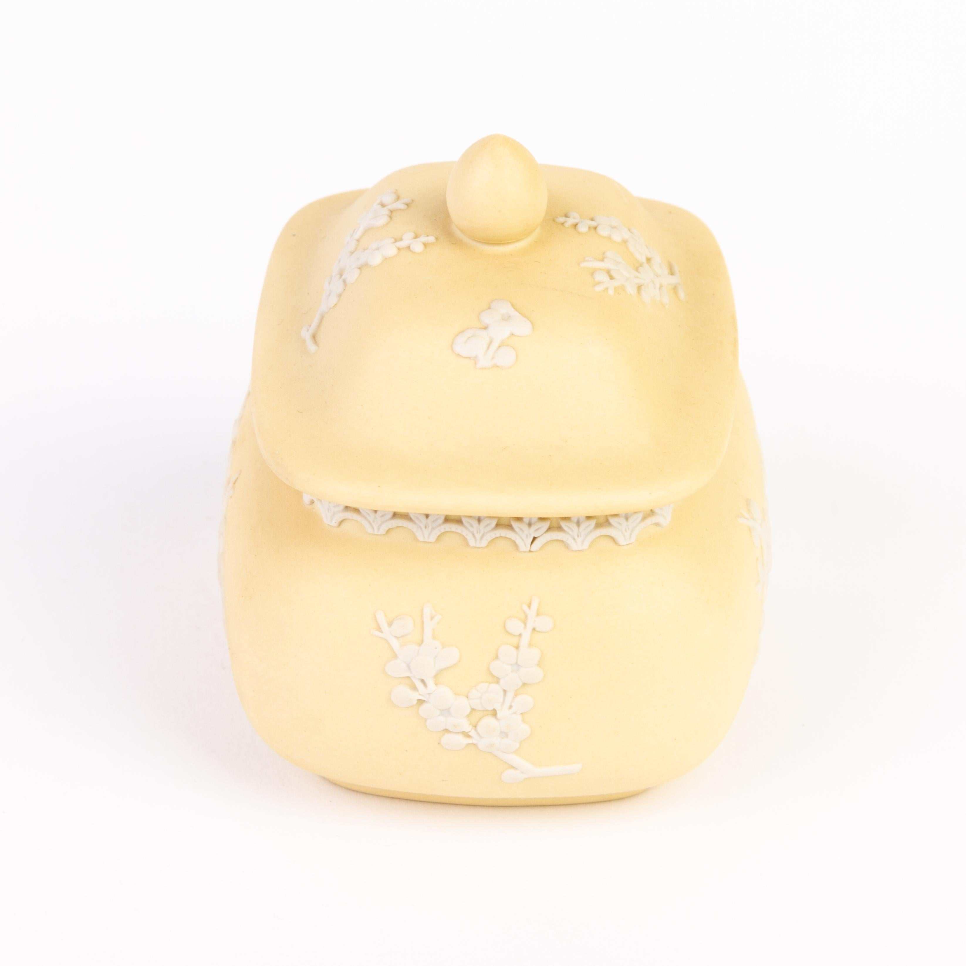 From a private collection.
Free international shipping.
Wedgwood Primrose Yellow Jasperware Prunus Lidded Box 
