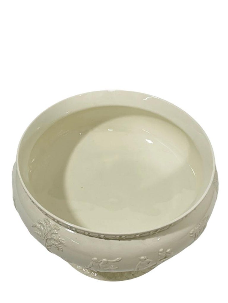 Wedgwood Queensware Embossed Footed Bowl, England For Sale at 1stDibs