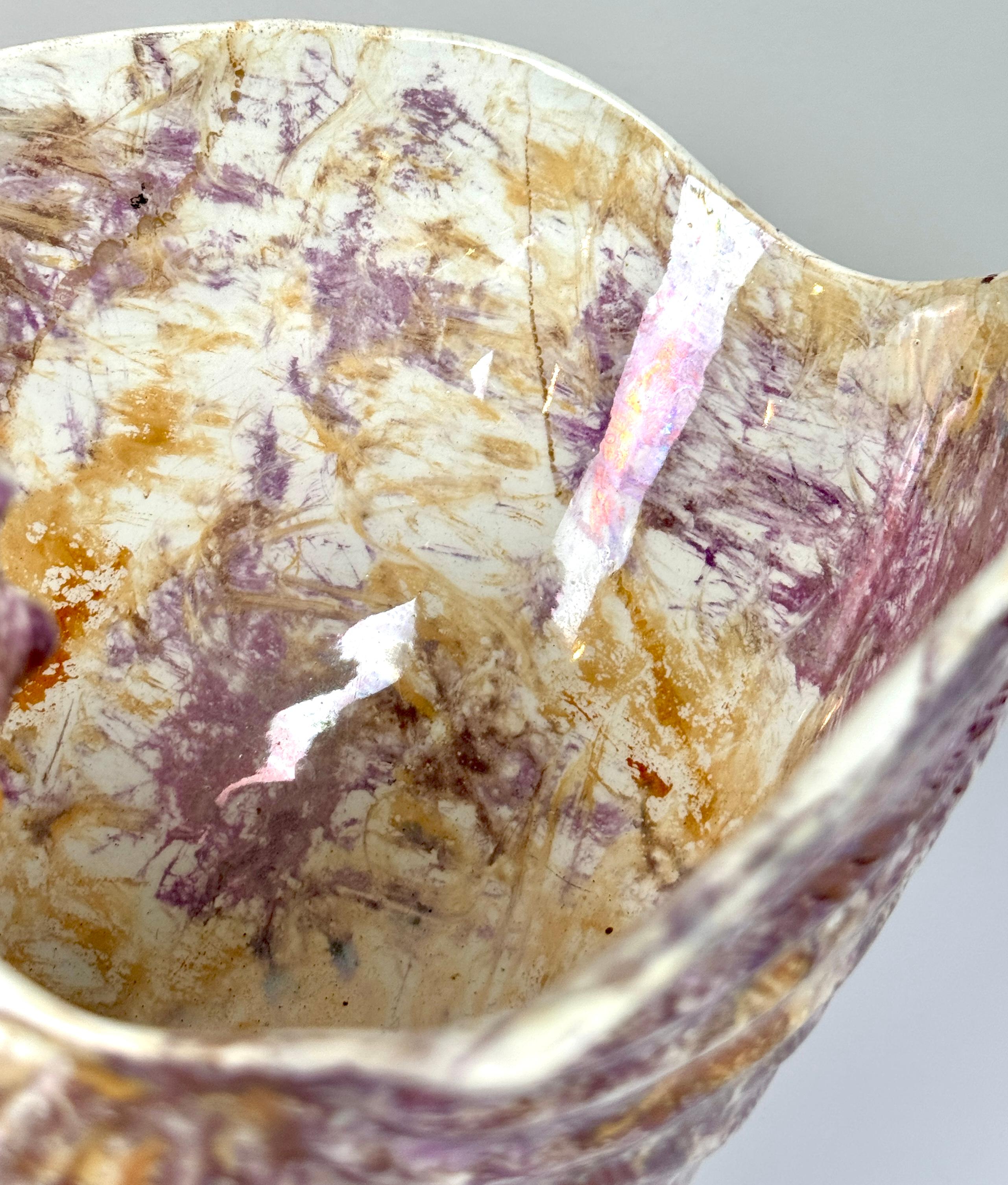 Ceramica Centrotavola a forma di conchiglia nautilus di Wedgwood Queensware 'Moonlight Lustre' in vendita