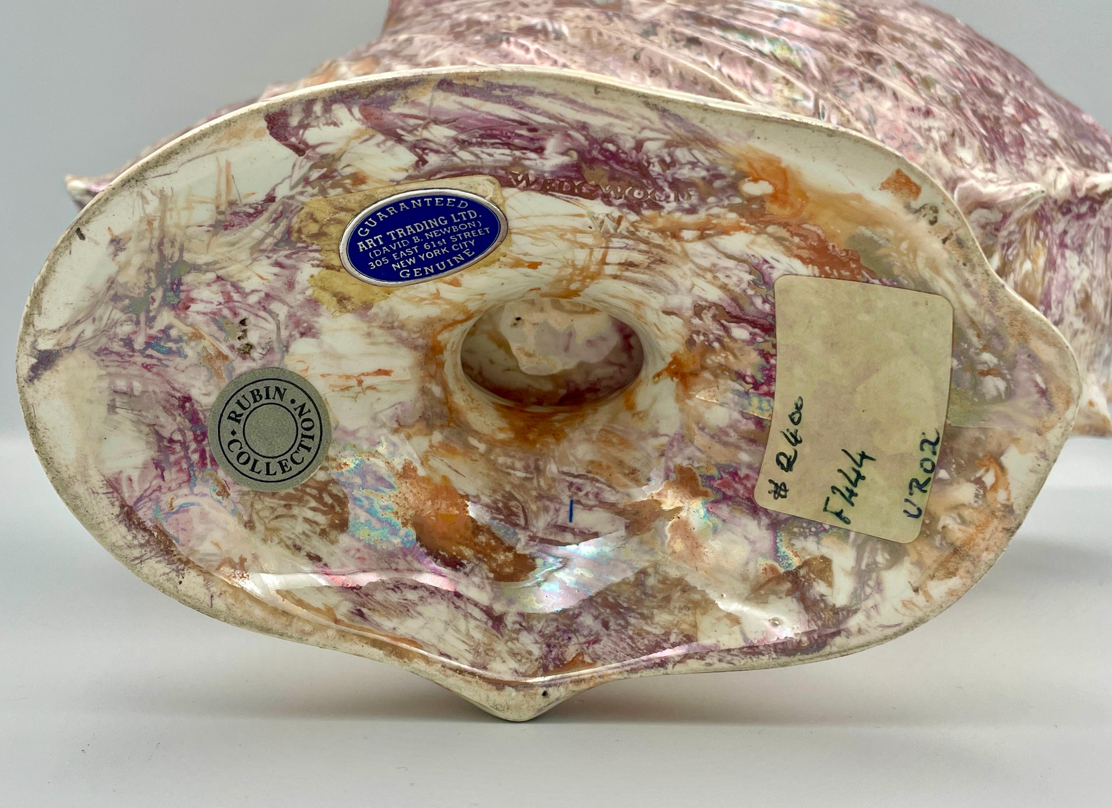 Centrotavola a forma di conchiglia nautilus di Wedgwood Queensware 'Moonlight Lustre' in vendita 1