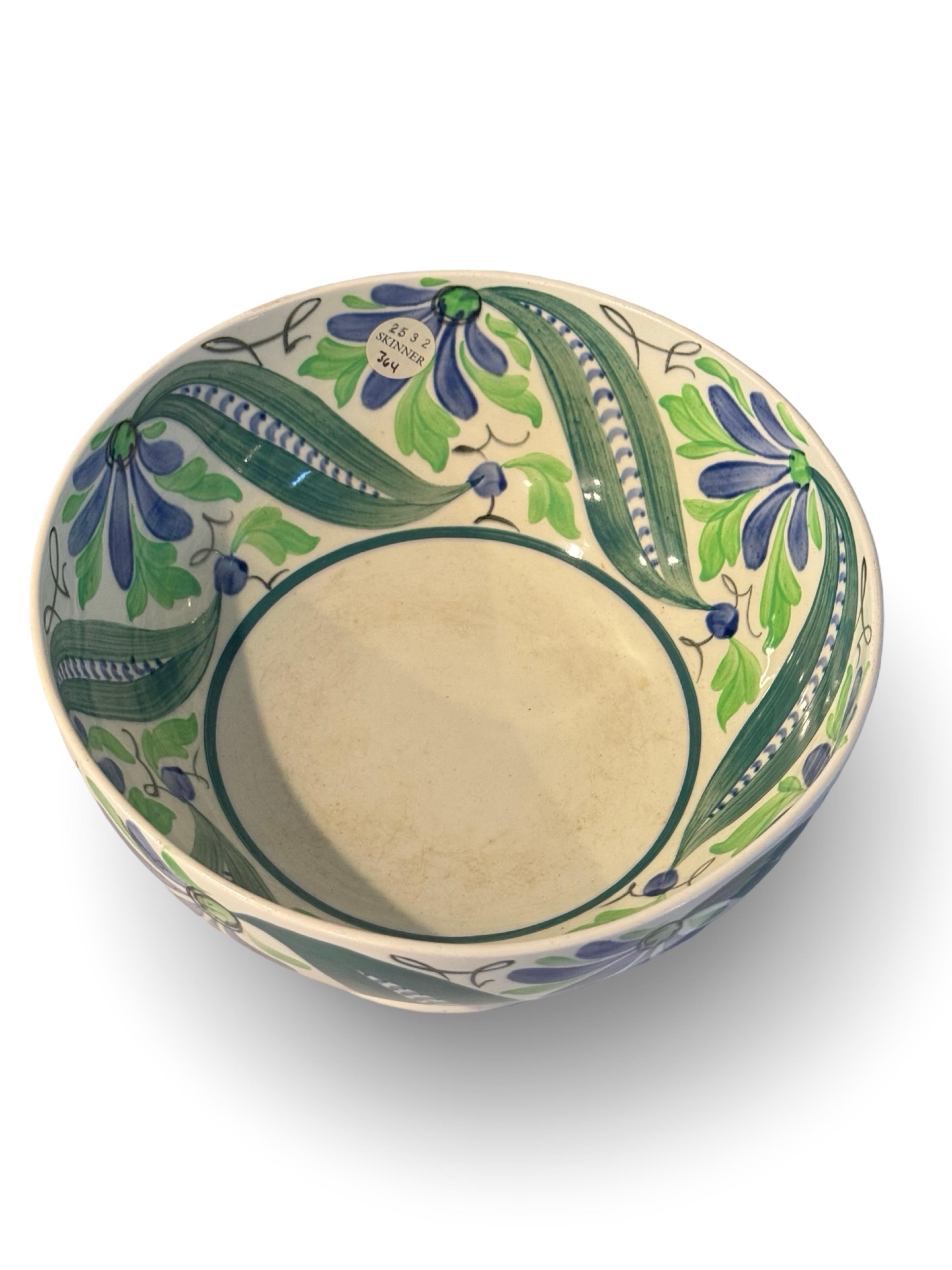 20ième siècle Bol peint polychrome de la période Art Déco de Wedgwood Queensware en vente