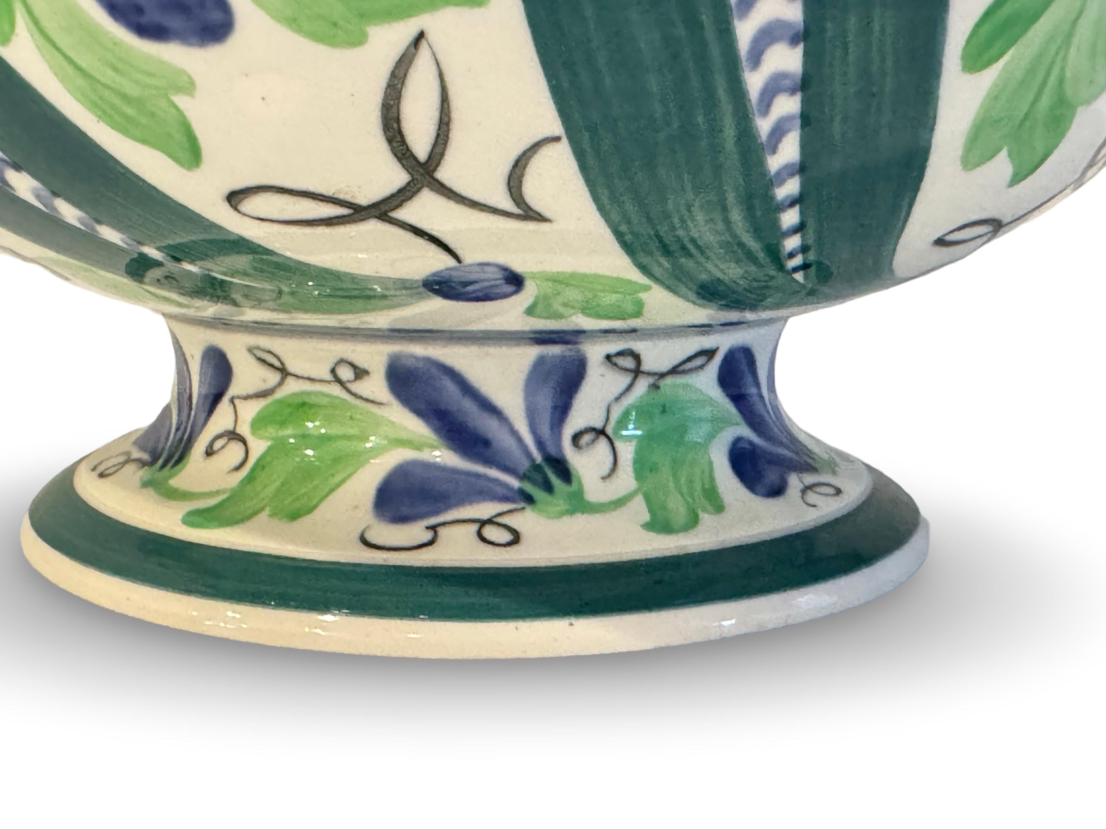 Céramique Bol peint polychrome de la période Art Déco de Wedgwood Queensware en vente