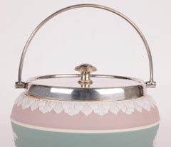 Wedgwood Raro tarro de jaspeado tricolor montado en placa de plata