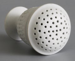 Wedgwood Salt Glazed White Stoneware Pounce Pot, circa 1780