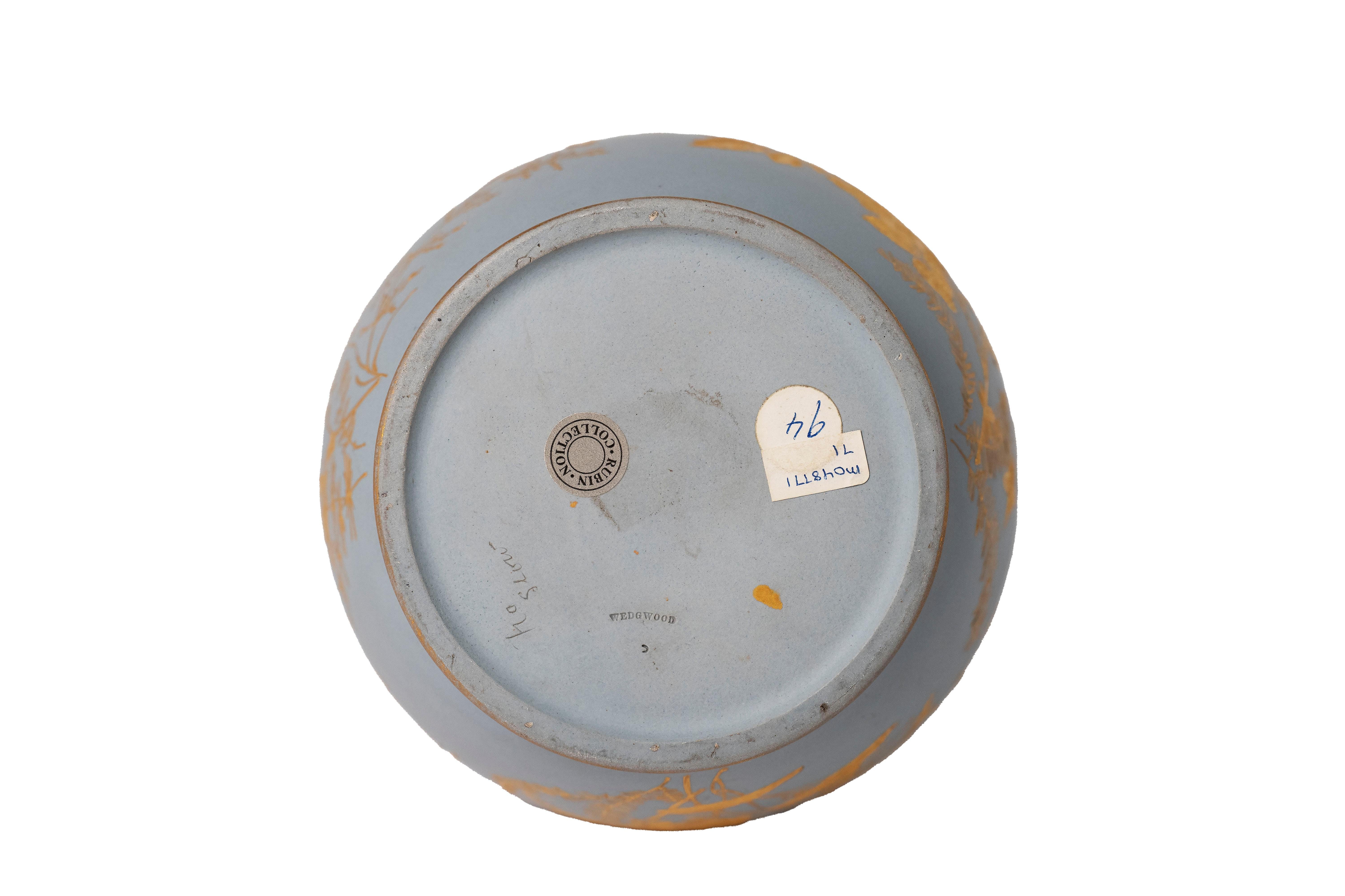 Doré Vase Wedgwood en grès vers 1875 en vente