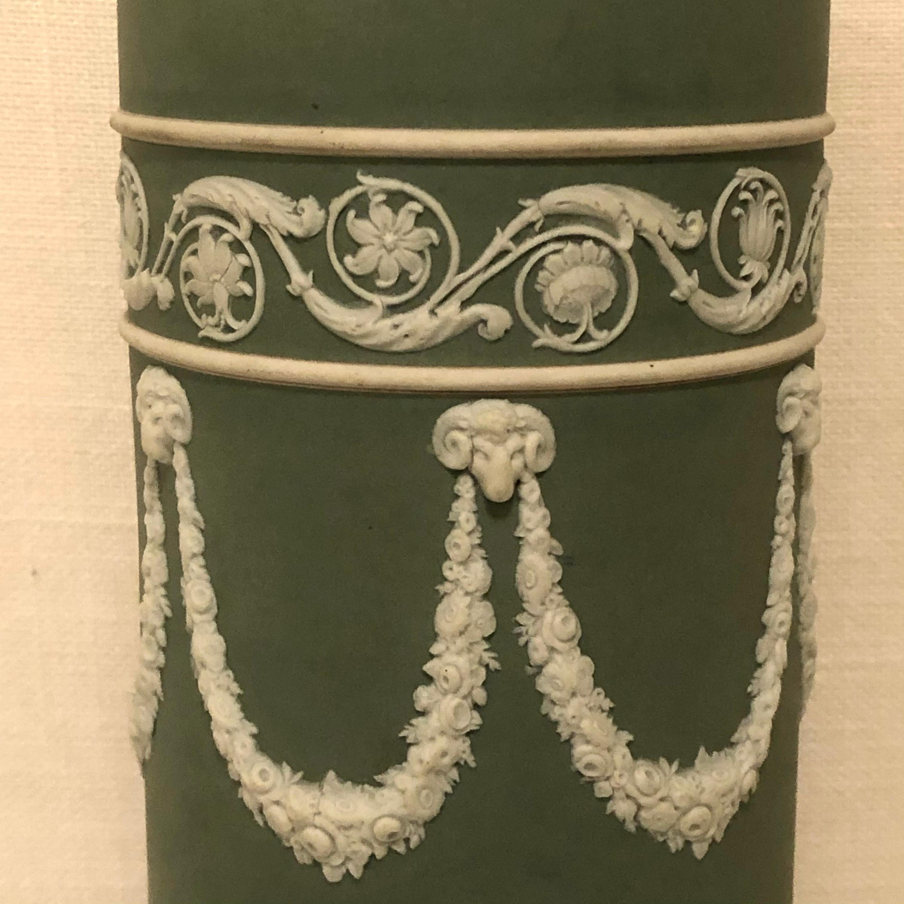 Wedgwood Tall Green Vase Decorated with Rams Heads and Lilies of the Valley In Good Condition In Boston, MA