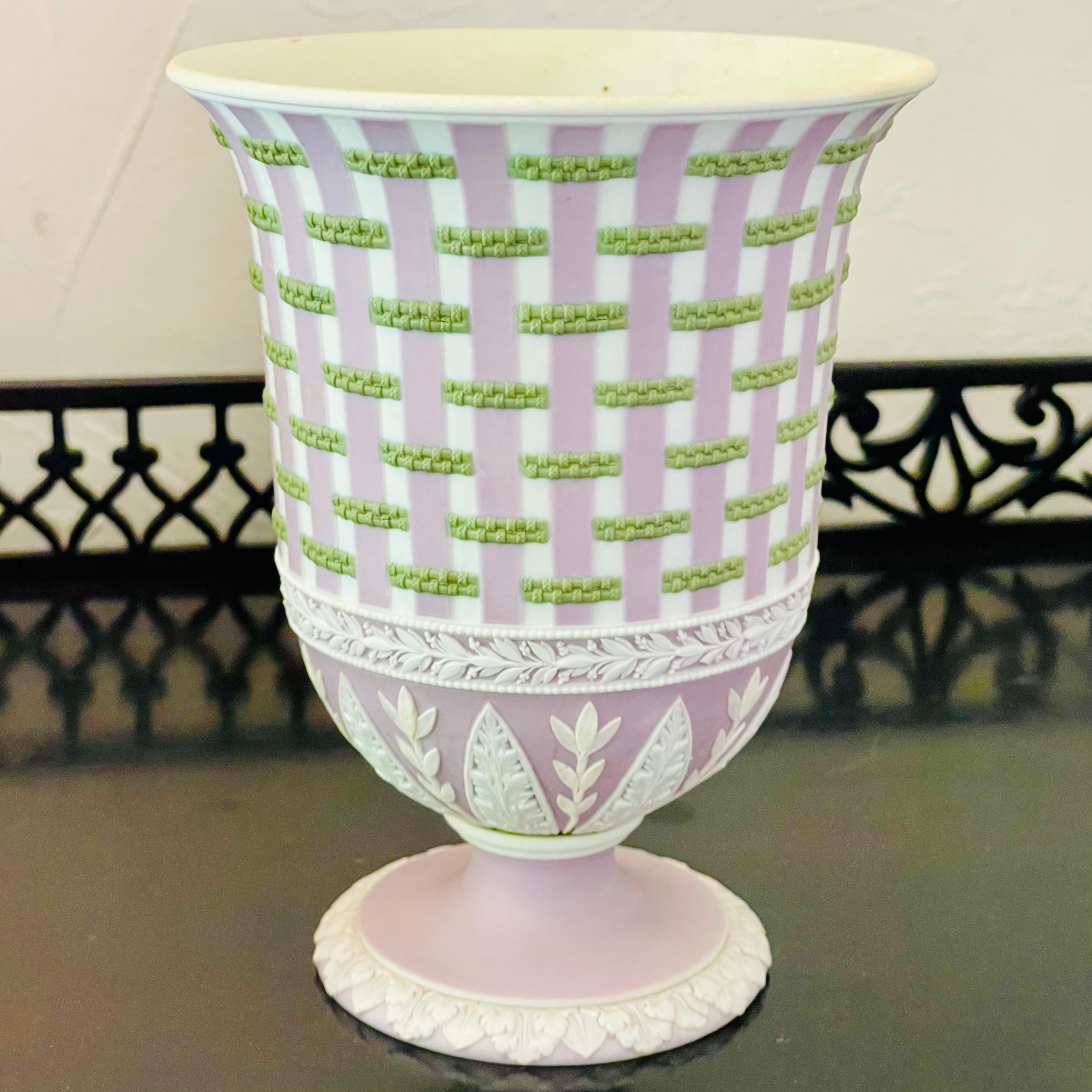 Tricolor Dip Jaspis-Steinzeug-Vase mit Korbgeflecht, Wedgwood, 18. Jahrhundert im Angebot 5