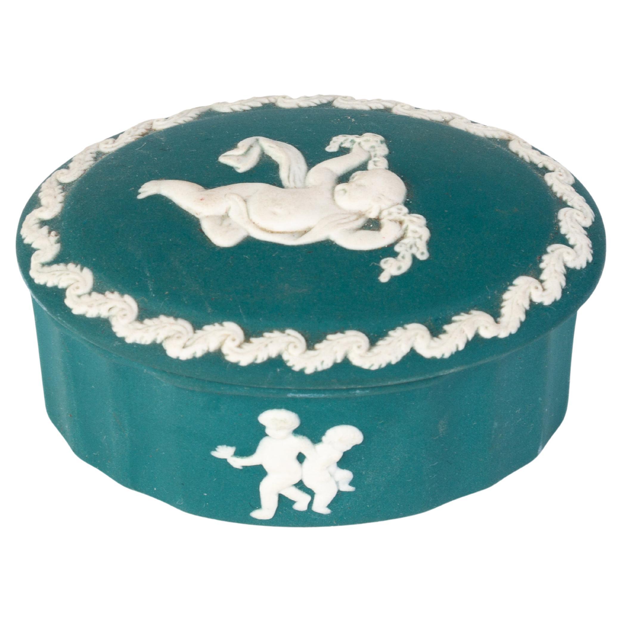 Wedgwood Turquoise Ground Jasperware Neoclassical Putto Lidded Trinket Box  For Sale
