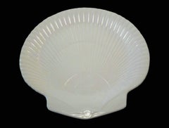 WEDGWOOD - Vintage Nautilus Scallop Shell Plate - Satin Glaze - U.K. - C. 1960's