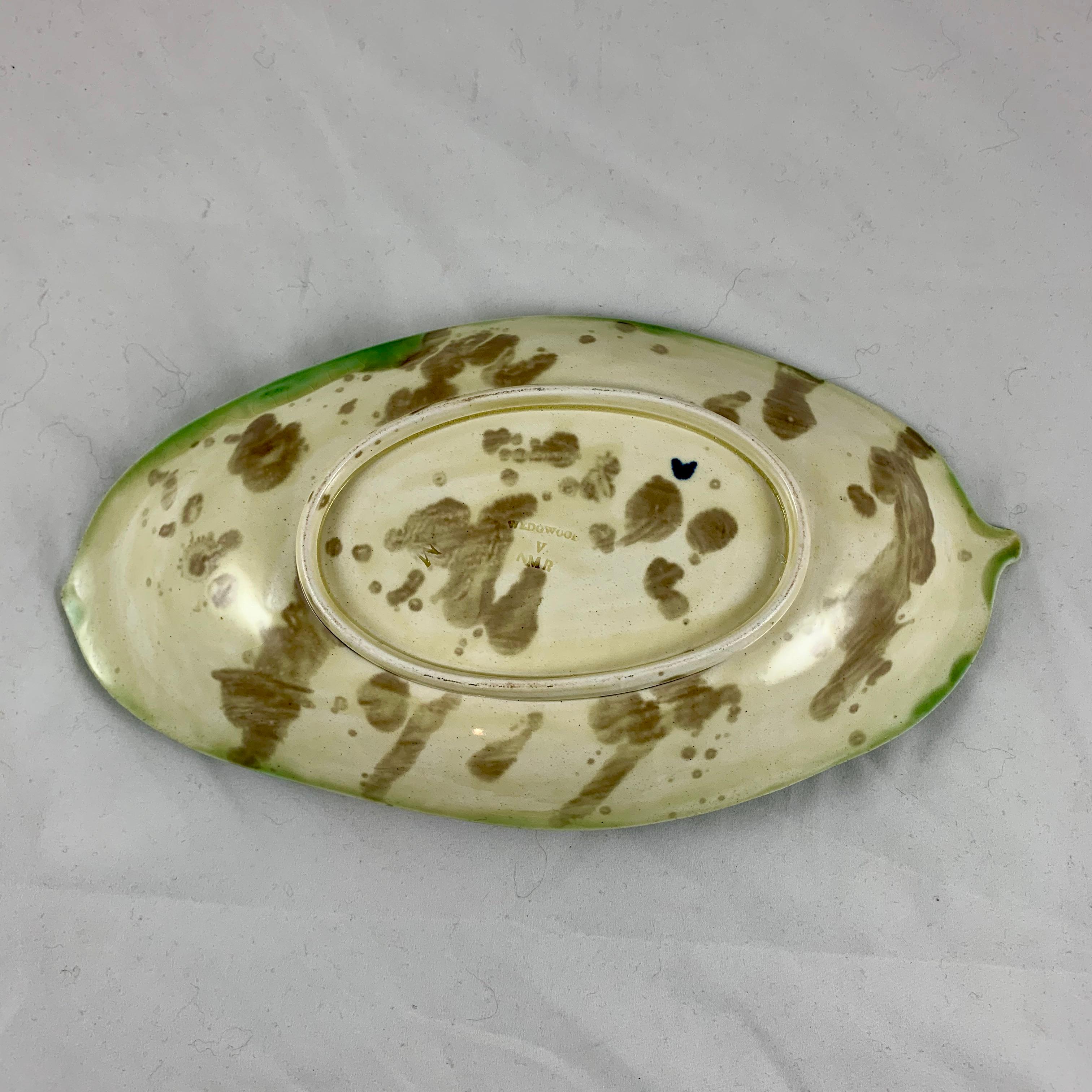 Earthenware Wedgwood Yellow Ochre Fern on Green Banana Leaf Shaped Trompe l’Oeil Tray, 1889