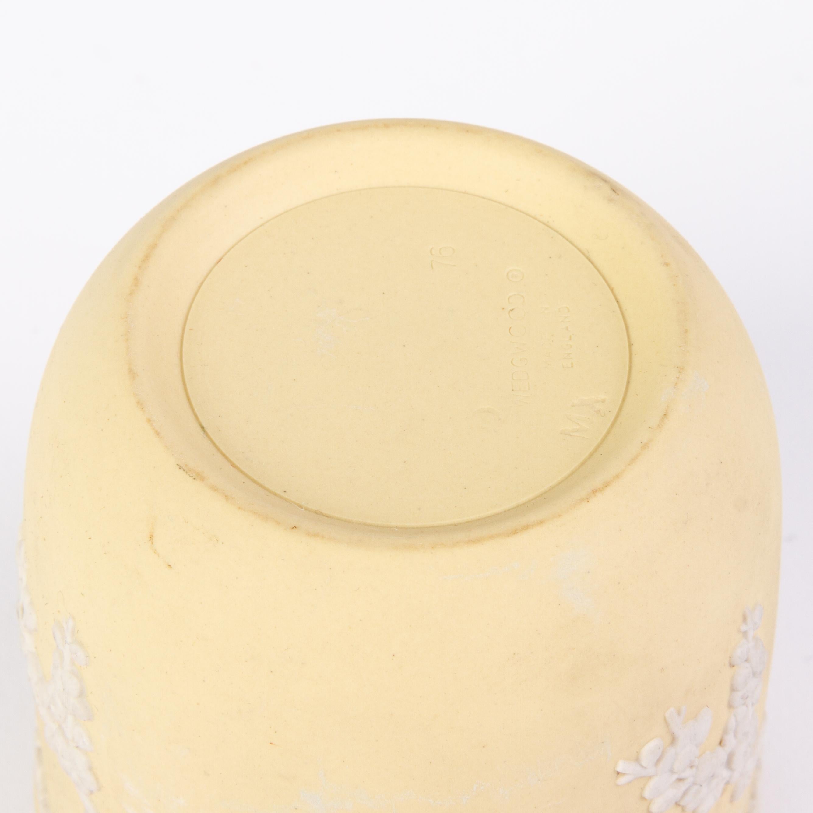 Porcelain Wedgwood Yellow Primrose Jasperware Lidded Trinket Box  For Sale