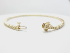 PRICED WHOLESALE, 2.04 Cts Natural Diamond Tennis Bracelet 14K Yellow