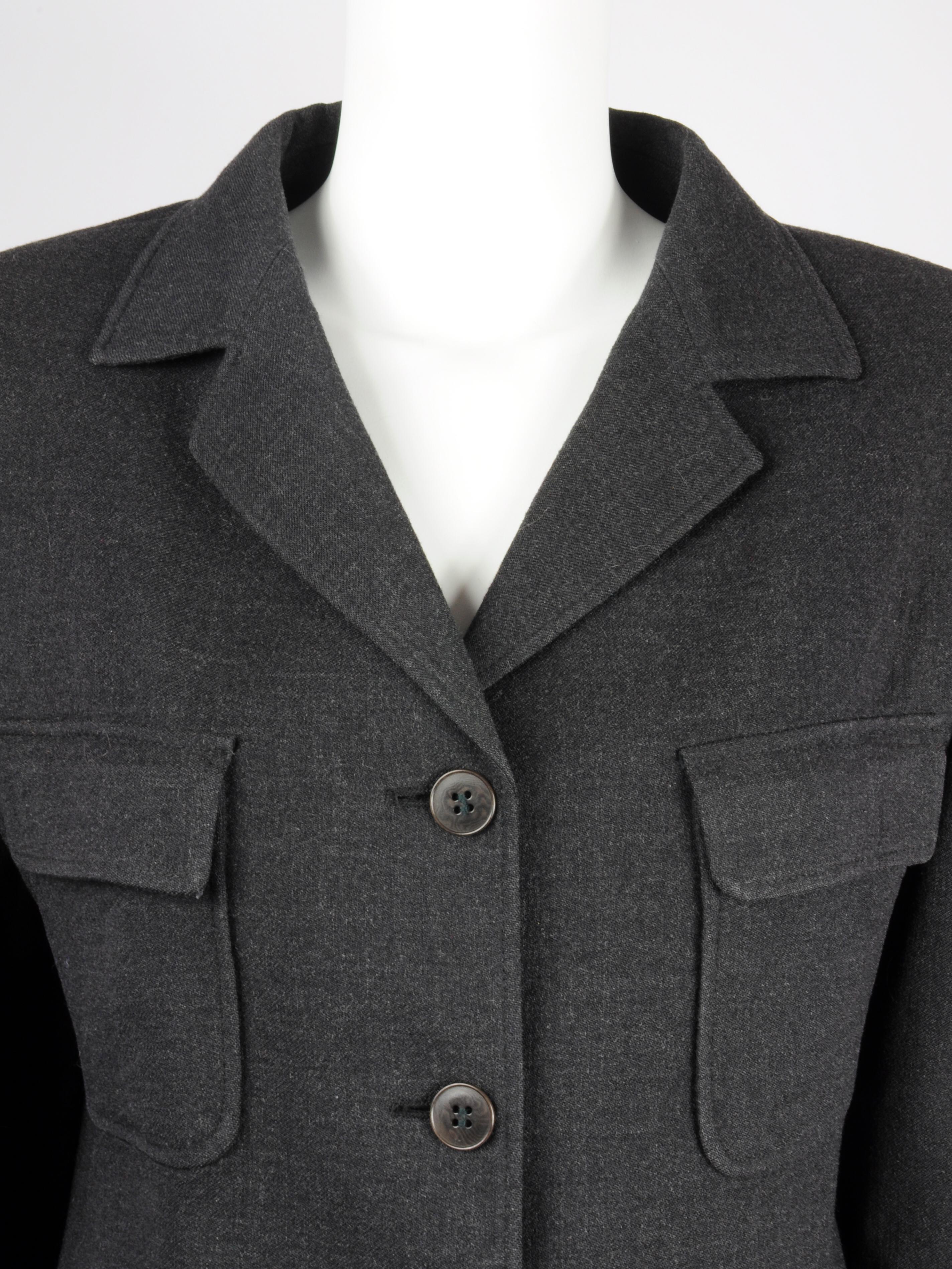 Weekend by Max Mara Single Breasted Blazer with Safari Pockets 1990s In Good Condition For Sale In AMSTERDAM, NL